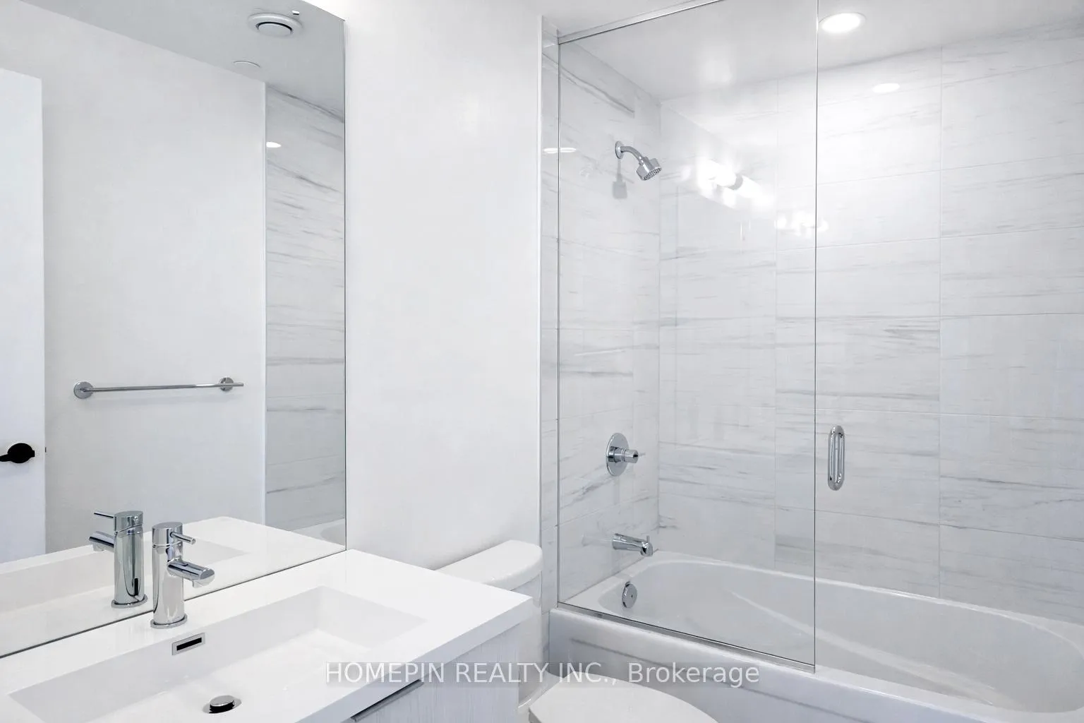 Photo 14 of Unit 3001, 8 Interchange Way, Vaughan, Vaughan Corporate Centre — HOMEH