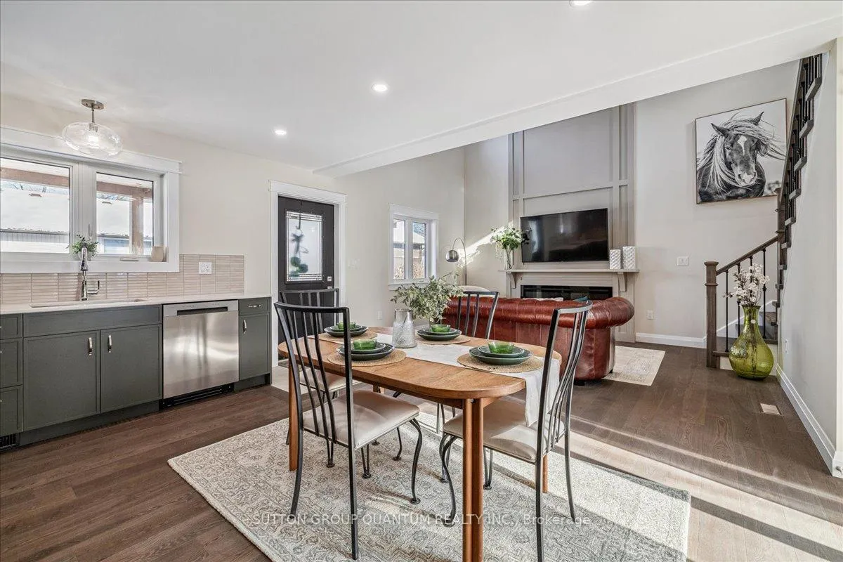 Photo 16 of 18R Pleasant Avenue, Hamilton, Dundas — HOMEH