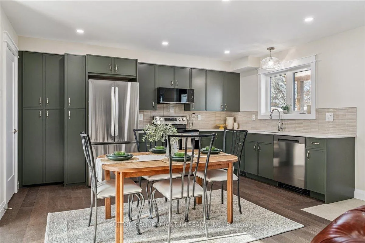 Photo 19 of 18R Pleasant Avenue, Hamilton, Dundas — HOMEH