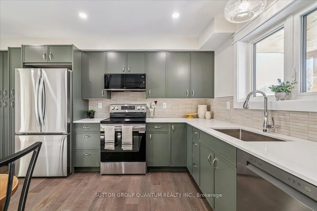 Photo 20 of 18R Pleasant Avenue, Hamilton, Dundas — HOMEH