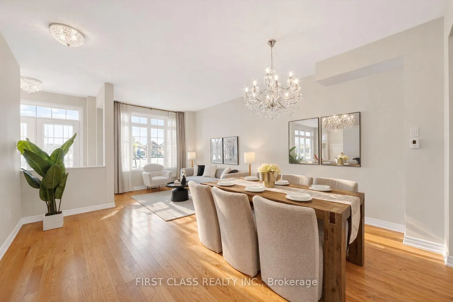 Photo 3 of 8 Elphee Lane, Markham, Cornell — HOMEH