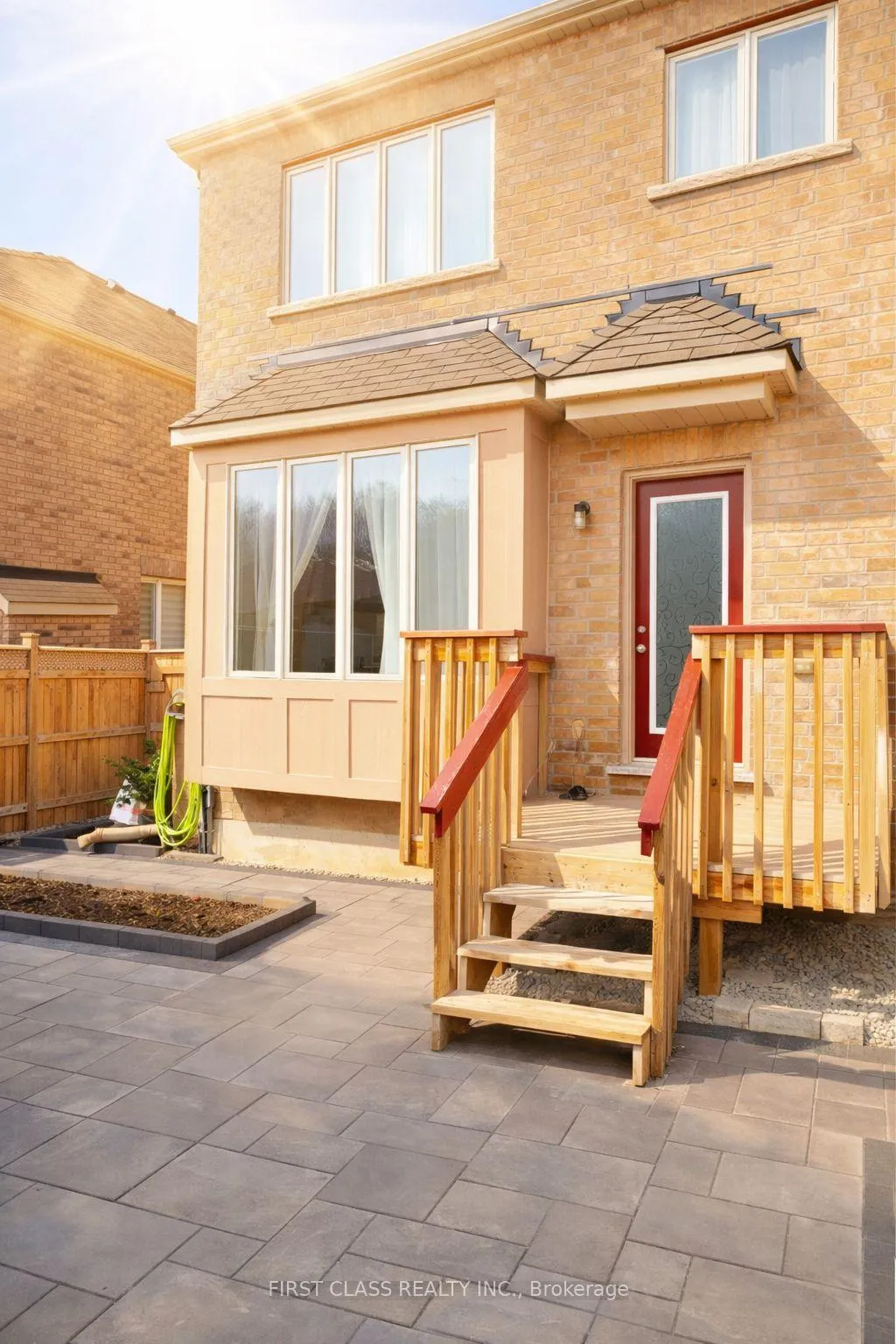 Photo 31 of 8 Elphee Lane, Markham, Cornell — HOMEH