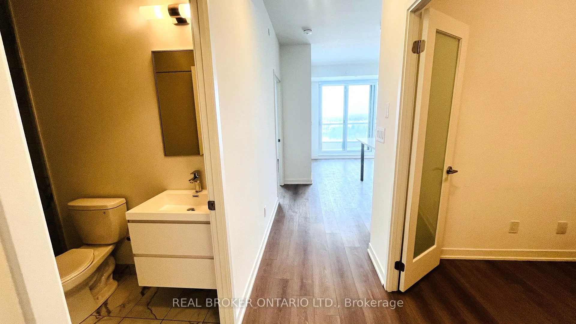 Photo 3 of Unit B-1208, 292 Verdale Crossing, Markham, Unionville — HOMEH