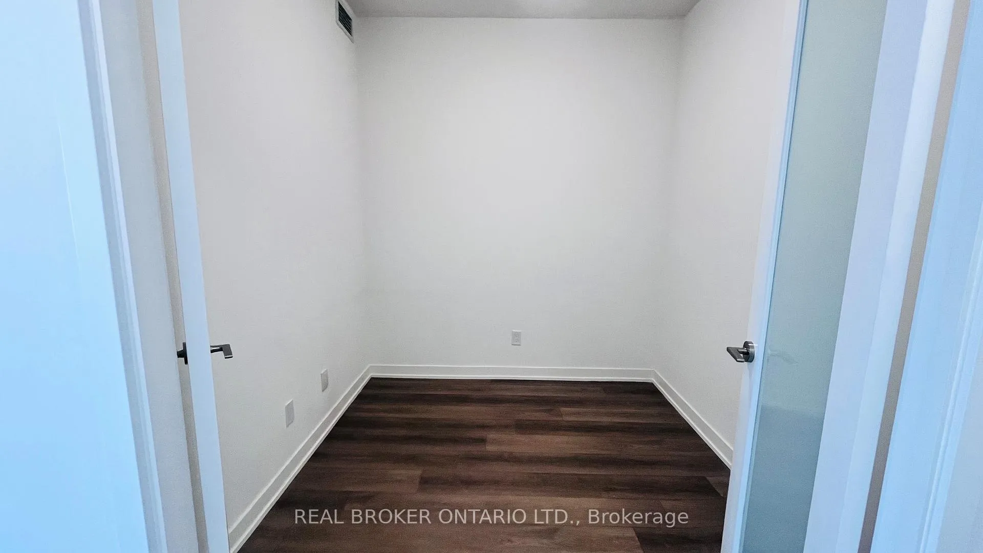Photo 4 of Unit B-1208, 292 Verdale Crossing, Markham, Unionville — HOMEH