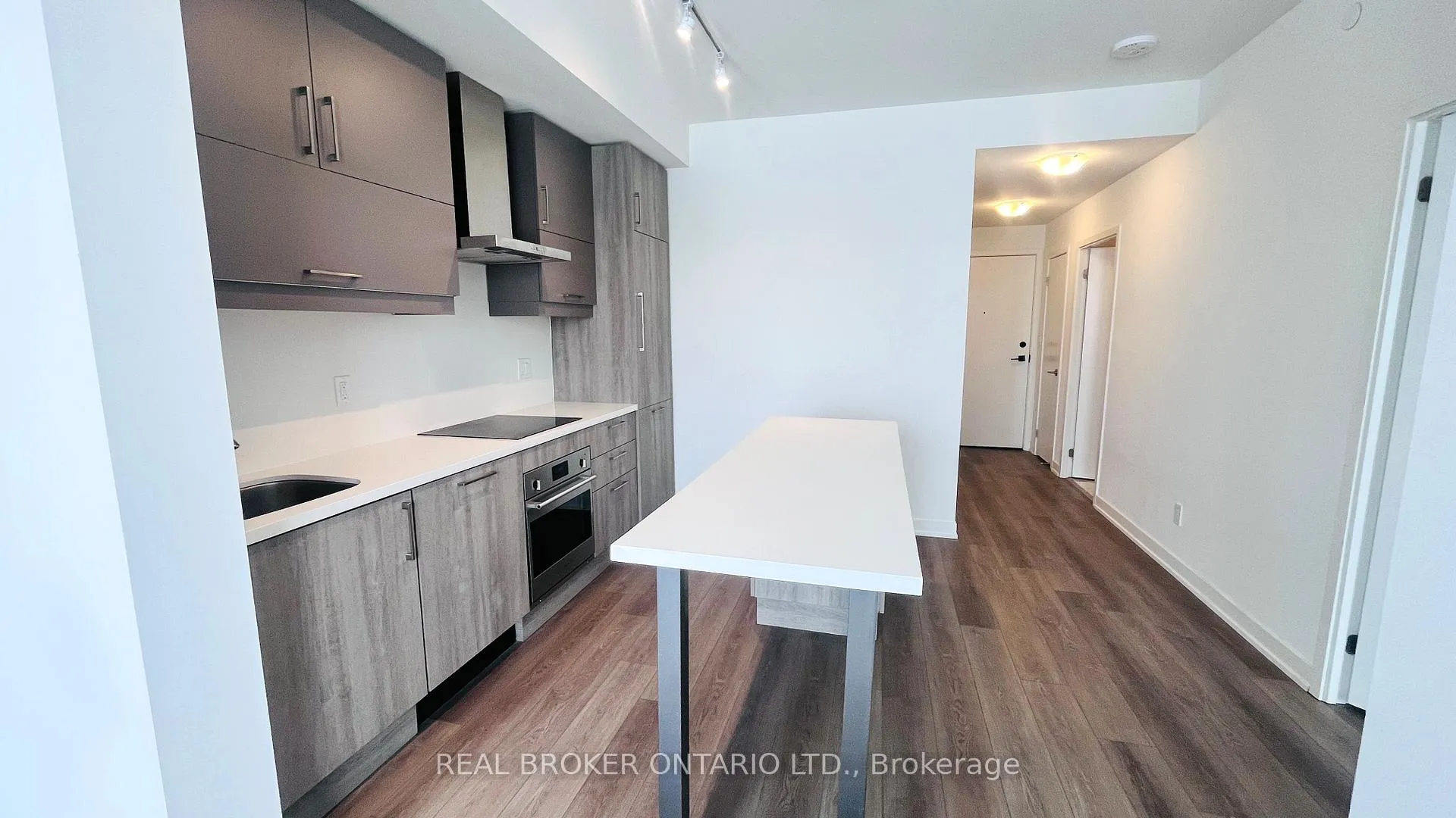 Photo 8 of Unit B-1208, 292 Verdale Crossing, Markham, Unionville — HOMEH