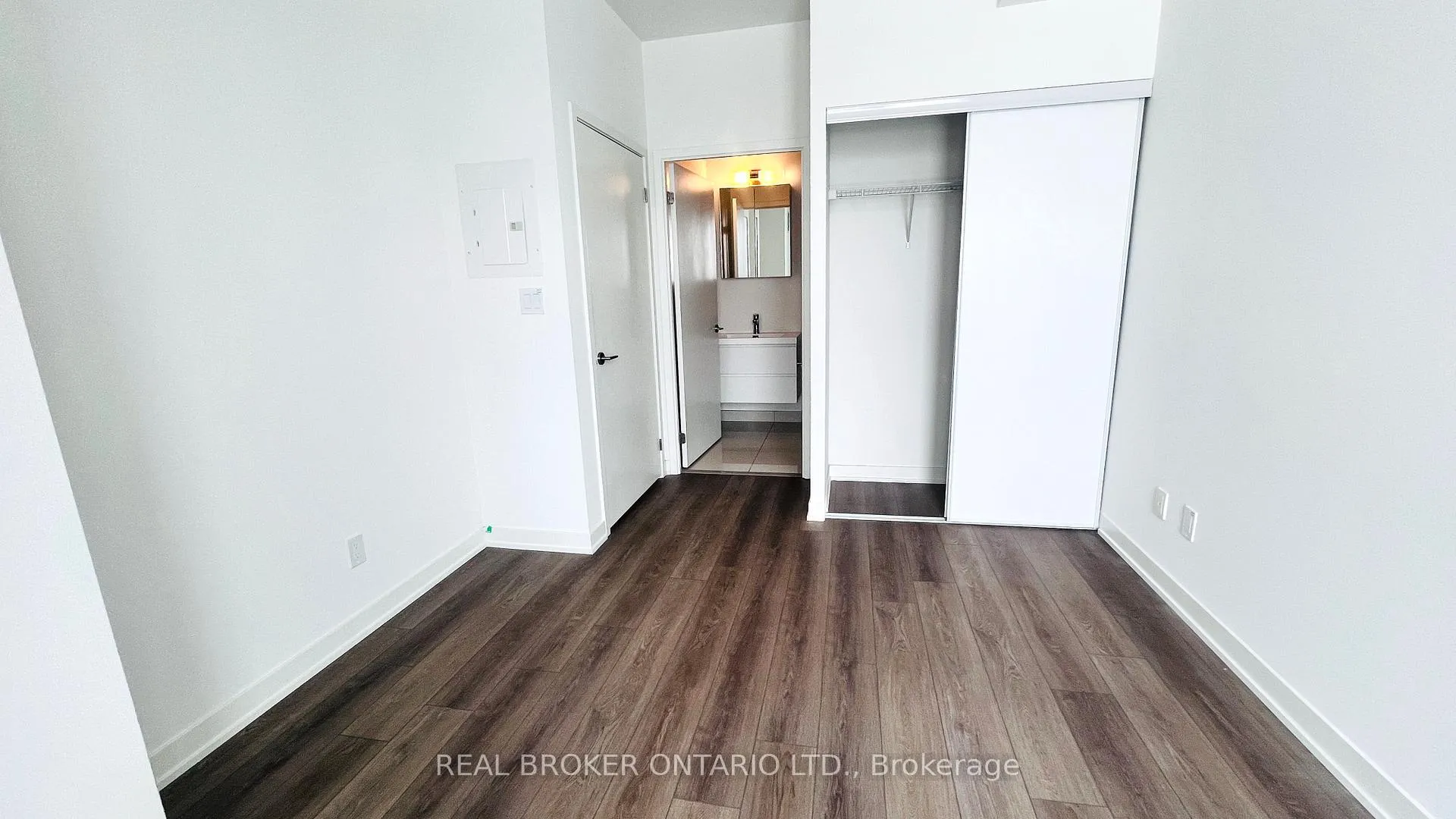 Photo 12 of Unit B-1208, 292 Verdale Crossing, Markham, Unionville — HOMEH