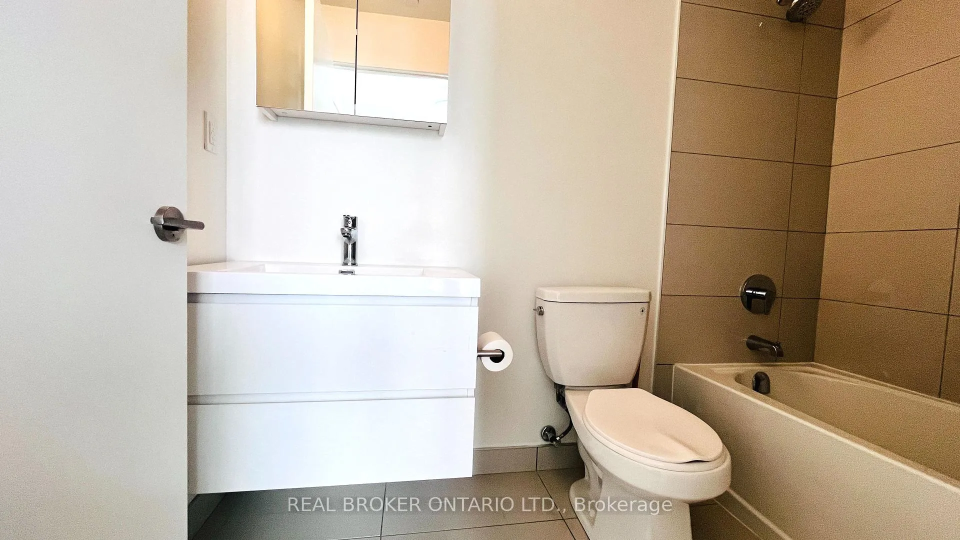 Photo 17 of Unit B-1208, 292 Verdale Crossing, Markham, Unionville — HOMEH