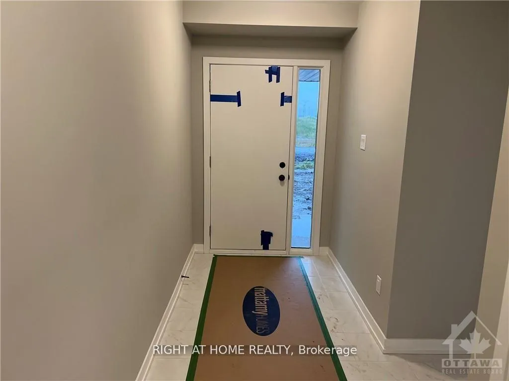 Photo 3 of 26 Limnos Lane, Ottawa, Stittsville (North) — HOMEH