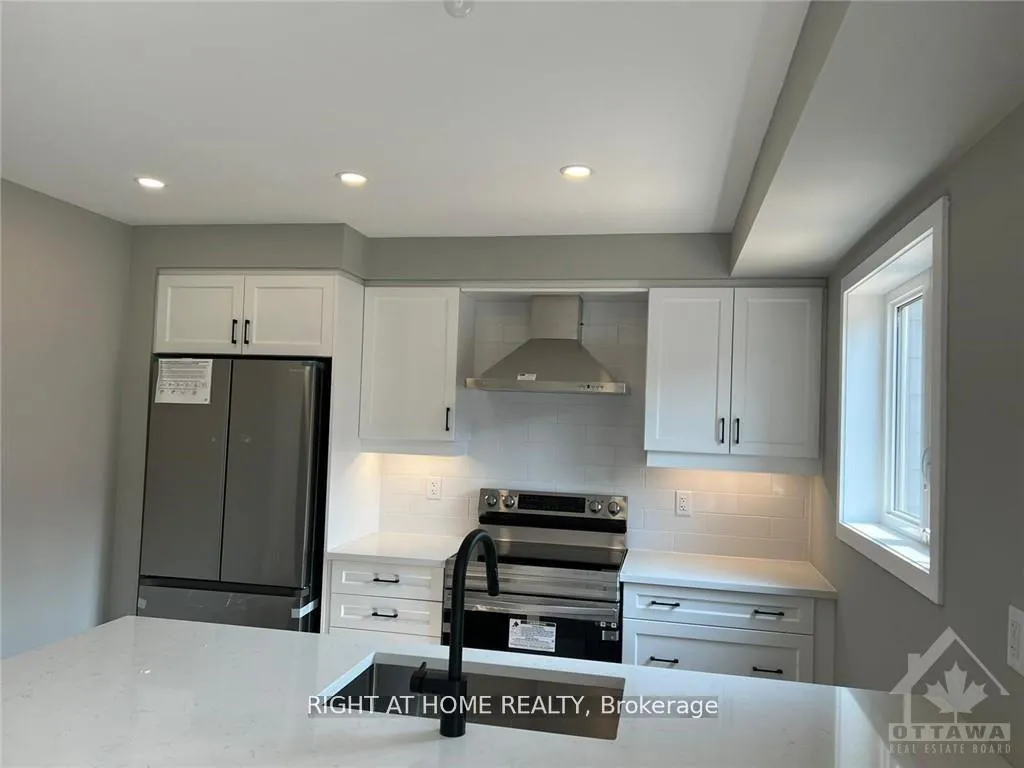 Photo 18 of 26 Limnos Lane, Ottawa, Stittsville (North) — HOMEH