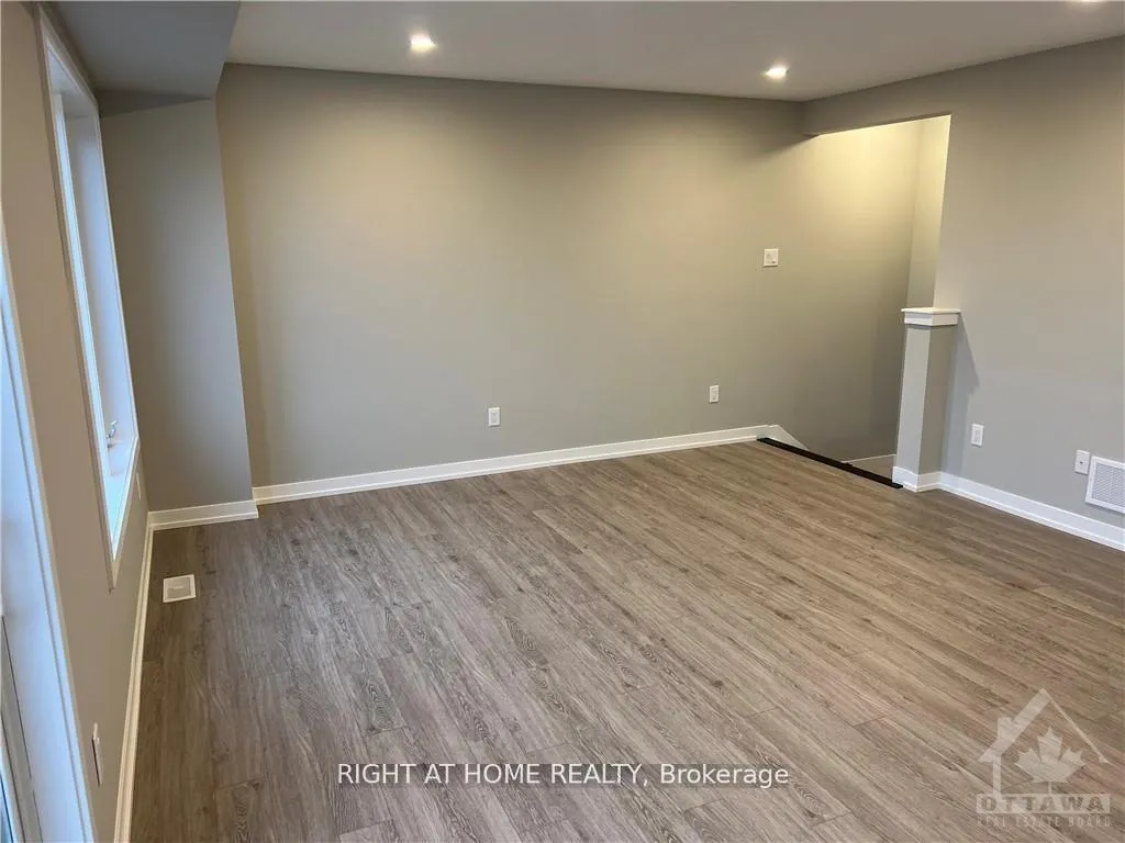 Photo 19 of 26 Limnos Lane, Ottawa, Stittsville (North) — HOMEH