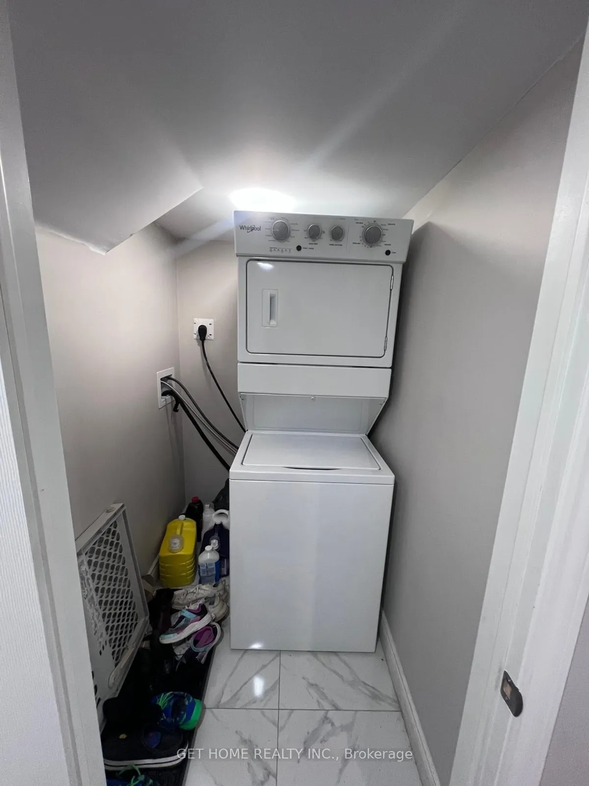 Photo 13 of Unit #Bsmt, 89 Queen Mary Boulevard, Hamilton, Stoney Creek Mountain — HOMEH