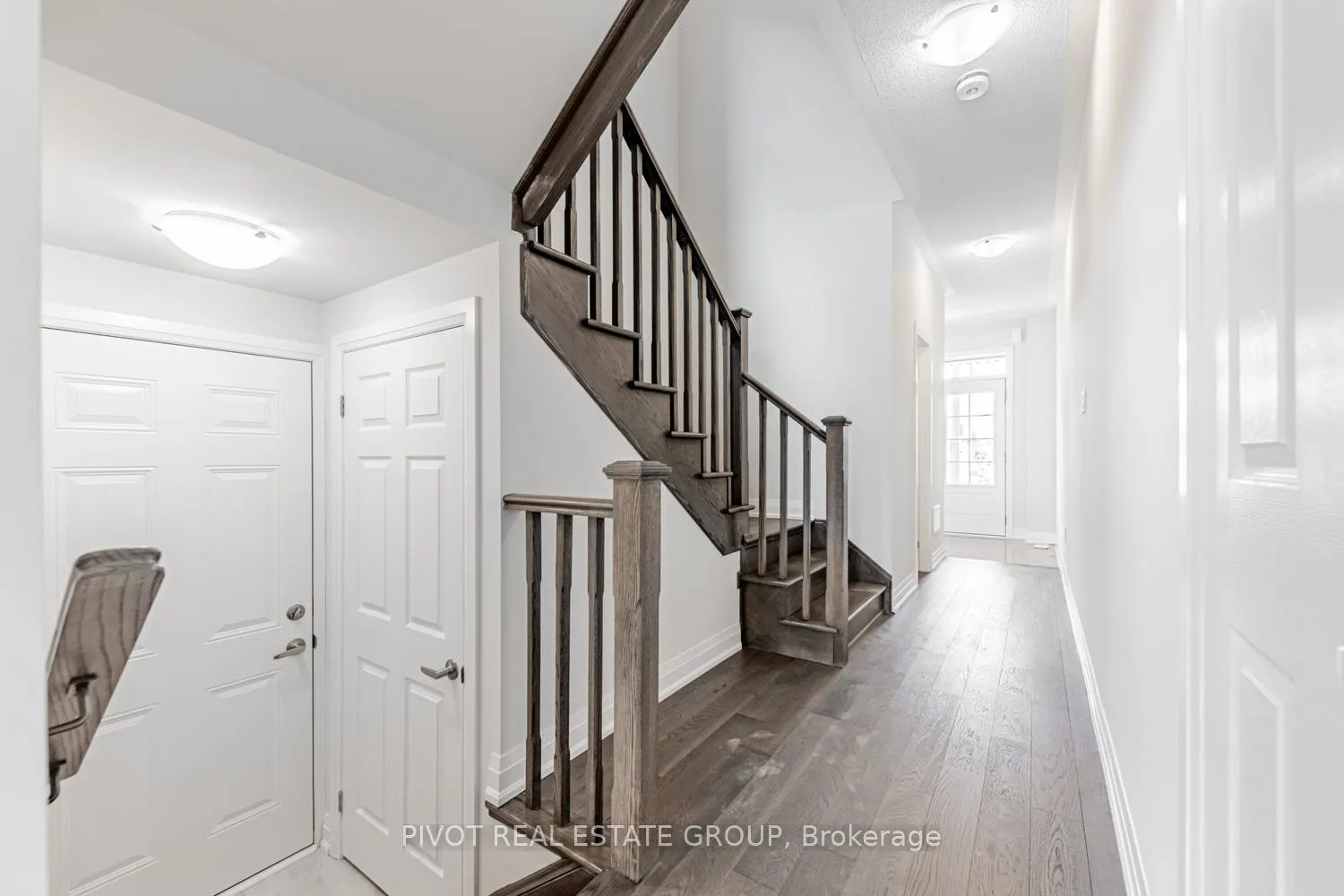 Photo 4 of 30 Lipscott Drive, Caledon, Rural Caledon — HOMEH