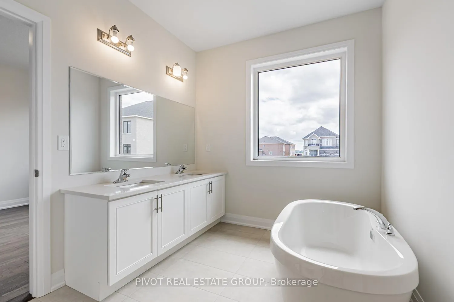 Photo 24 of 30 Lipscott Drive, Caledon, Rural Caledon — HOMEH