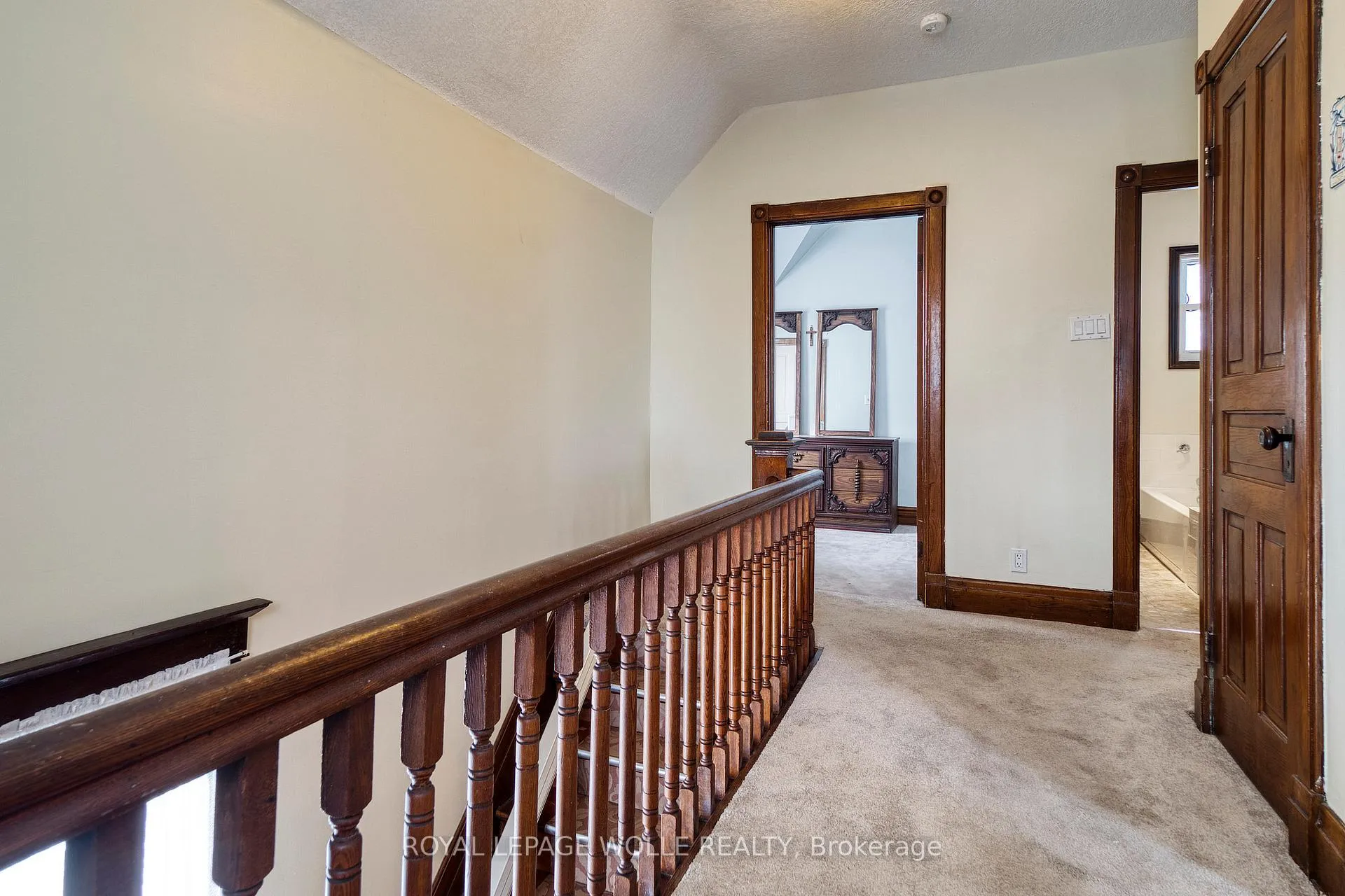 Photo 18 of 392 Breithaupt Street, Kitchener — HOMEH