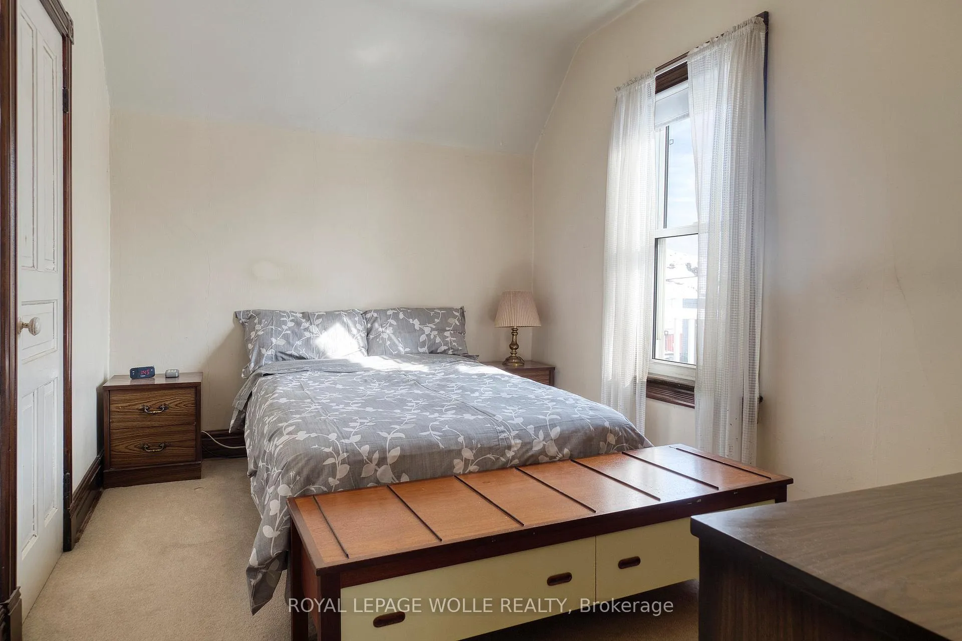 Photo 25 of 392 Breithaupt Street, Kitchener — HOMEH