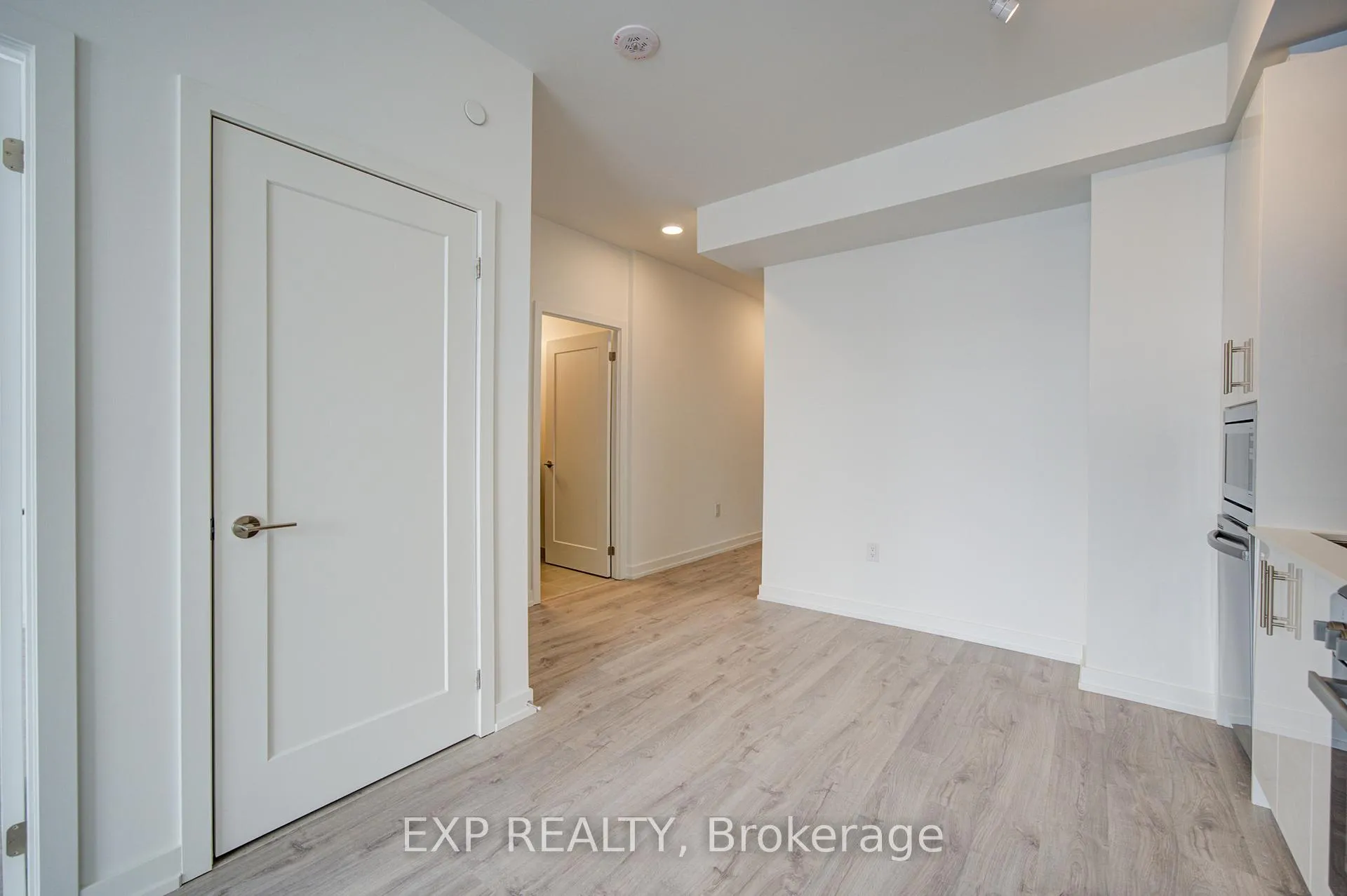Photo 8 of Unit B-912, 9751 Markham Road, Markham, Greensborough — HOMEH