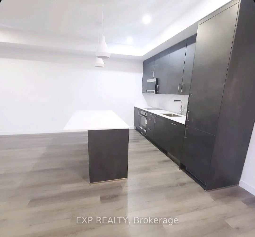 Photo 4 of Unit 308, 7549 Kalar Road, Niagara Falls, Brown — HOMEH