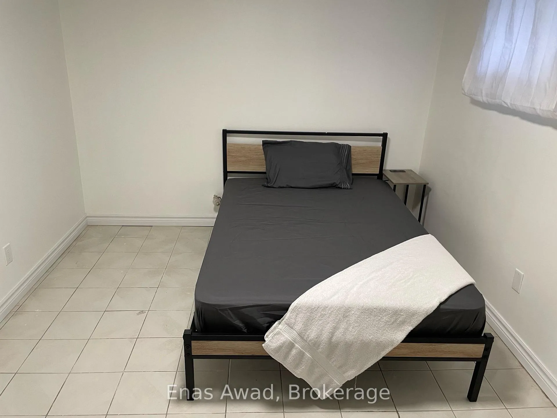 Photo 6 of 312 Strathmore Boulevard, Toronto, Danforth — HOMEH