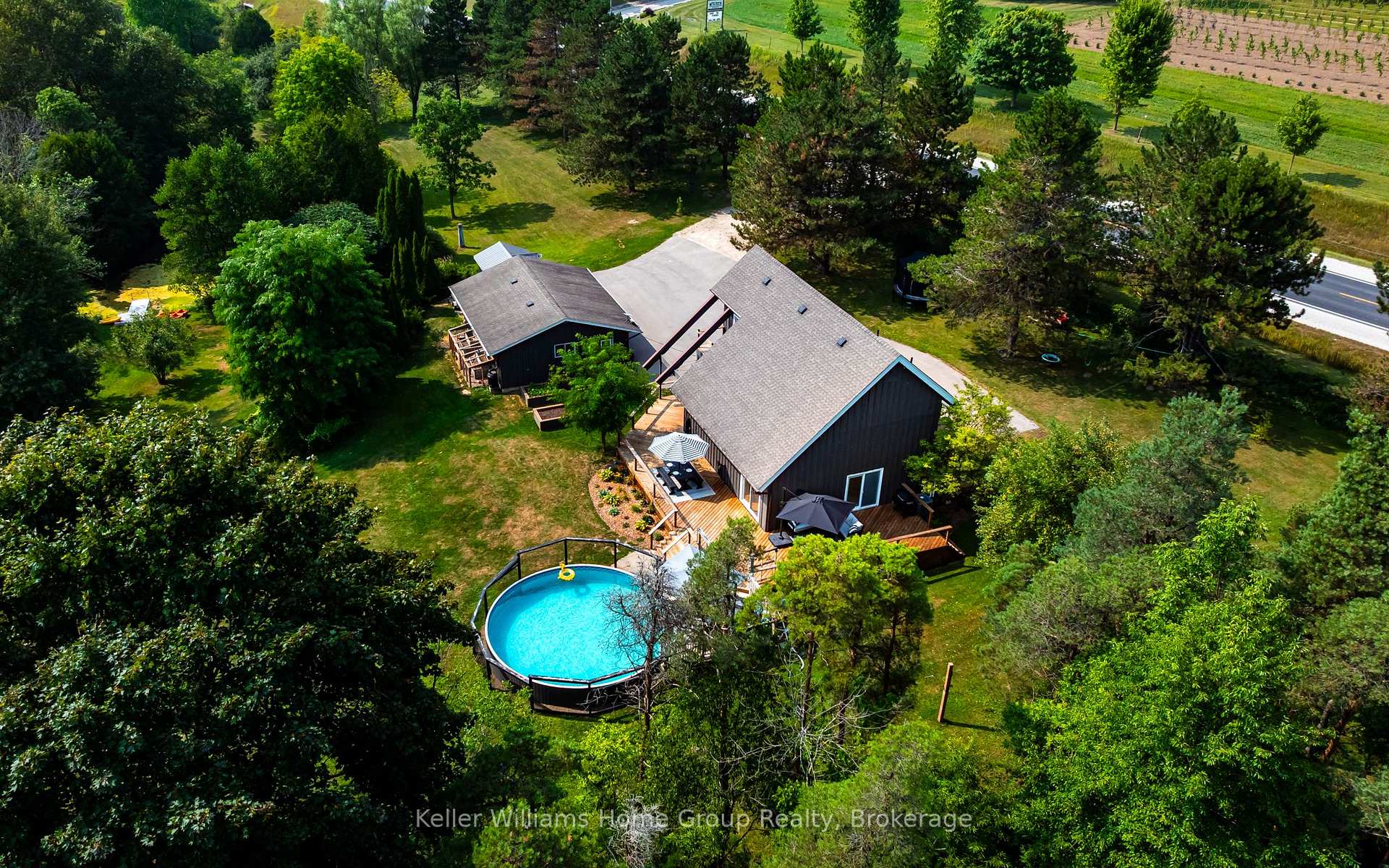 Photo 3 of 7021 Wellington Rd 109, Mapleton, Rural Mapleton — HOMEH