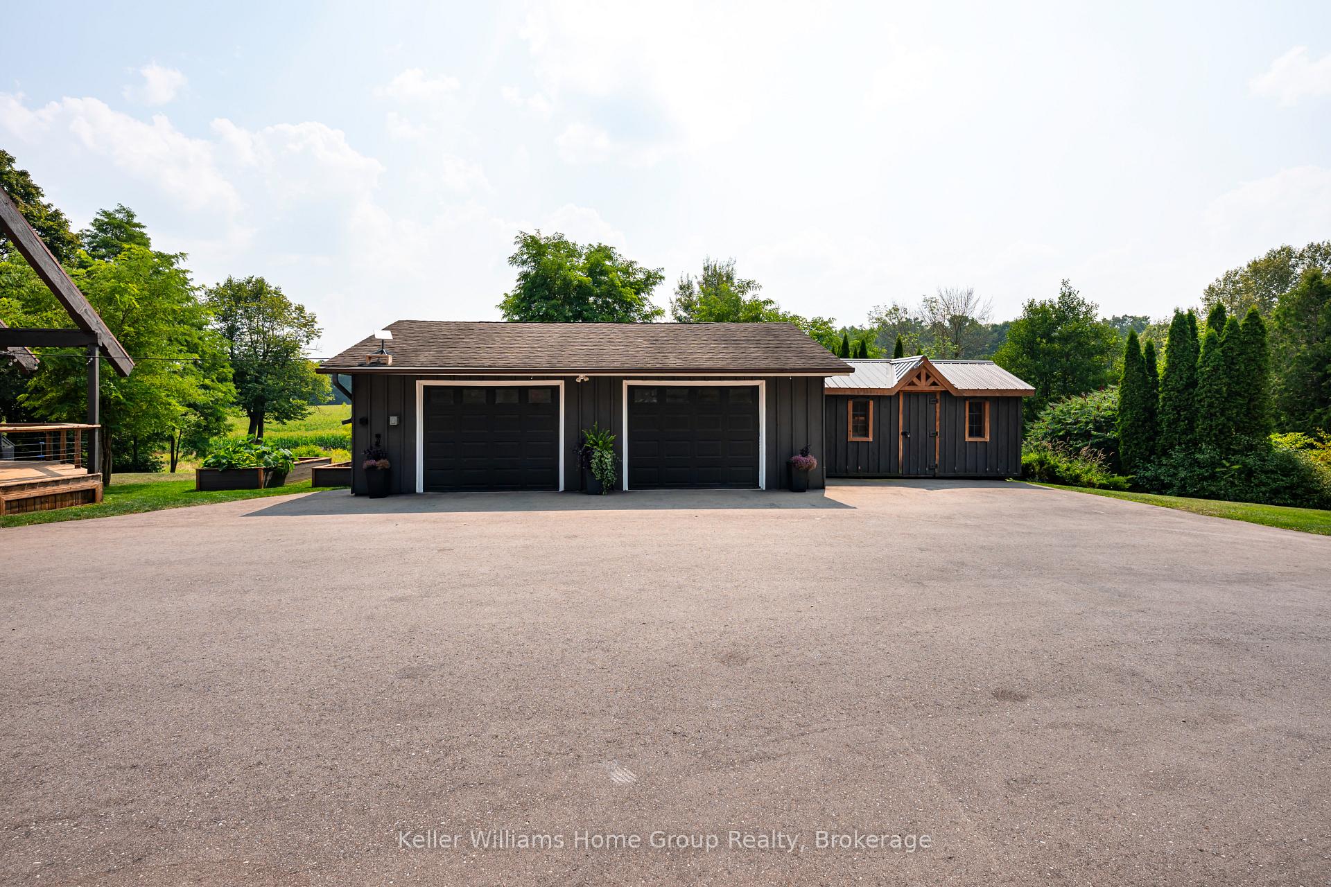 Photo 35 of 7021 Wellington Rd 109, Mapleton, Rural Mapleton — HOMEH