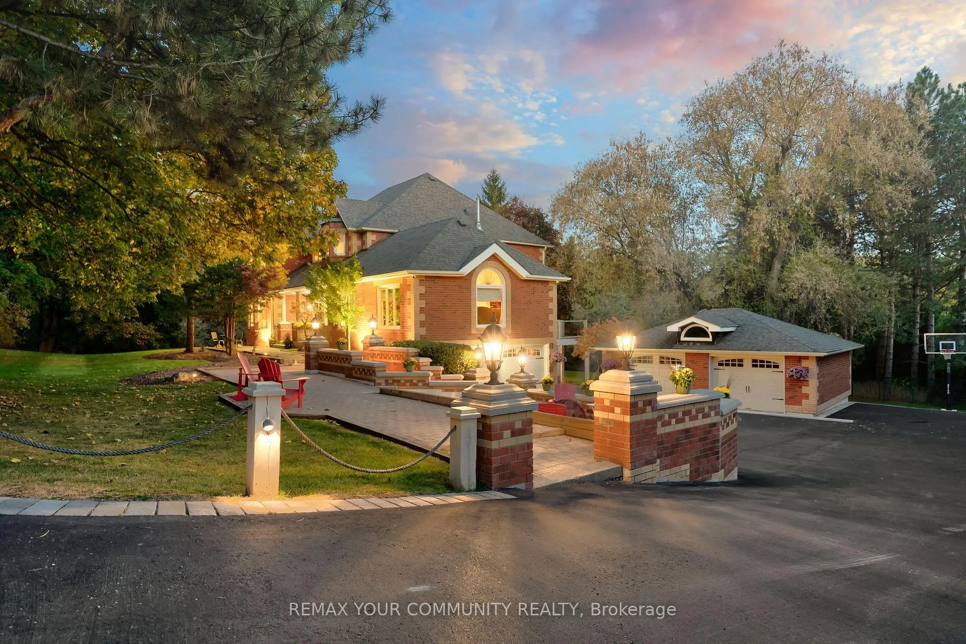Photo 8 of 508 King Street E, Caledon, Bolton North — HOMEH
