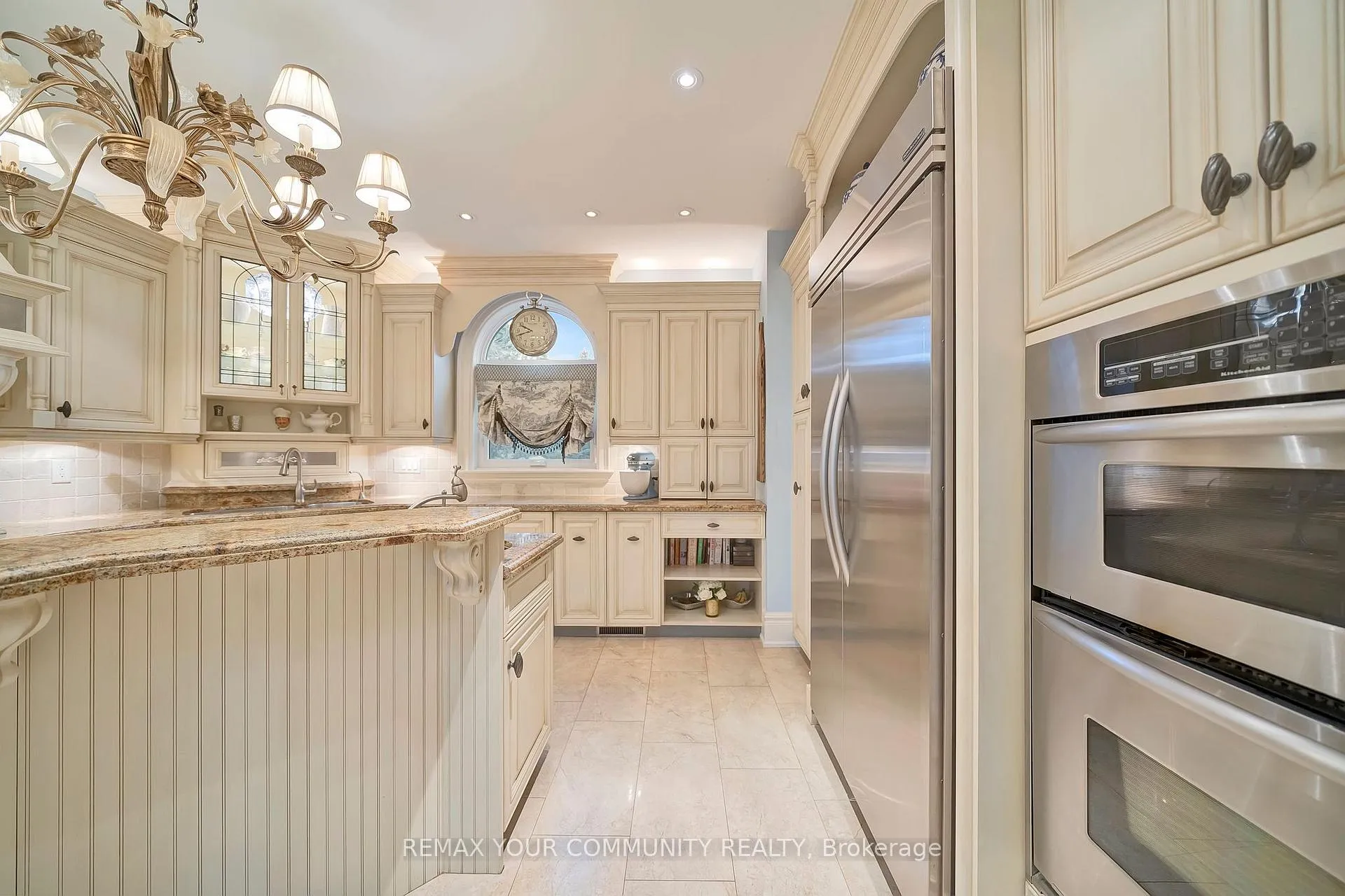 Photo 15 of 508 King Street E, Caledon, Bolton North — HOMEH