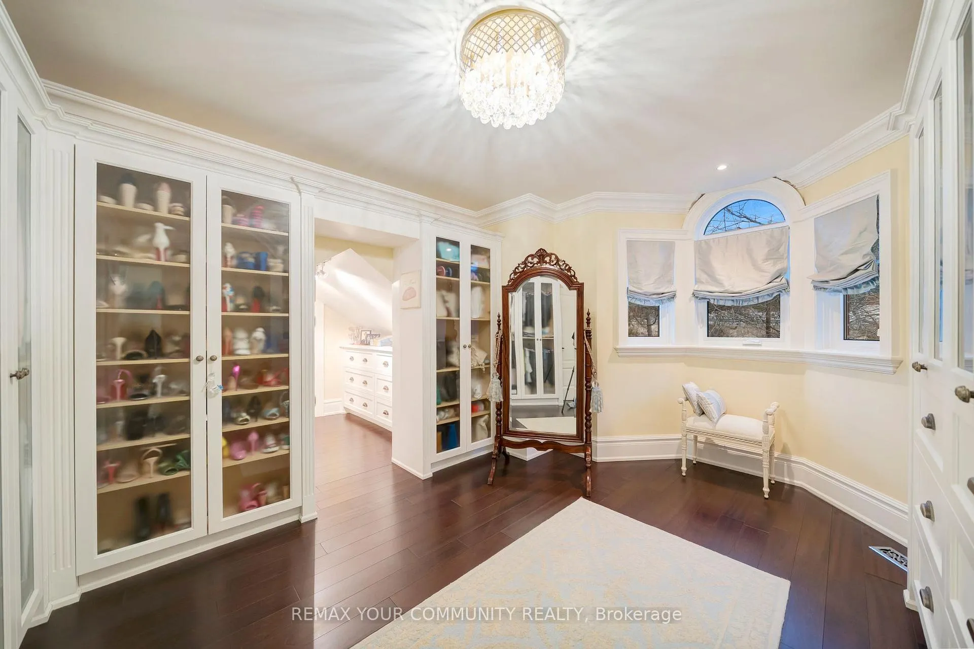 Photo 33 of 508 King Street E, Caledon, Bolton North — HOMEH
