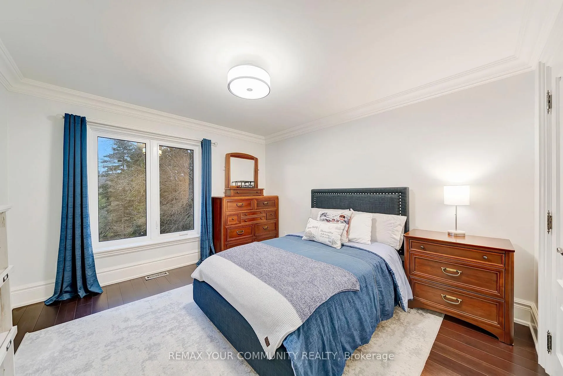 Photo 35 of 508 King Street E, Caledon, Bolton North — HOMEH