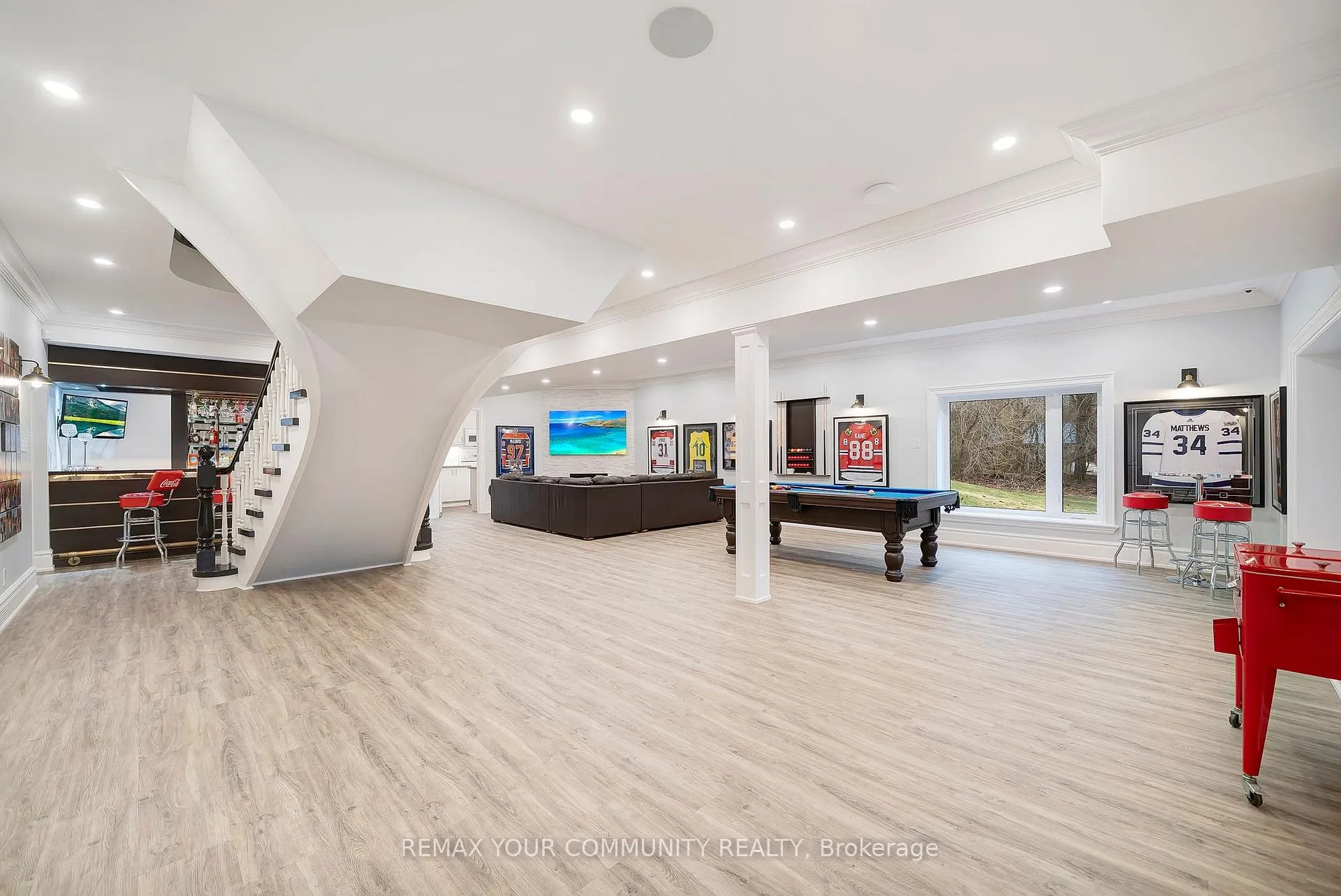 Photo 44 of 508 King Street E, Caledon, Bolton North — HOMEH