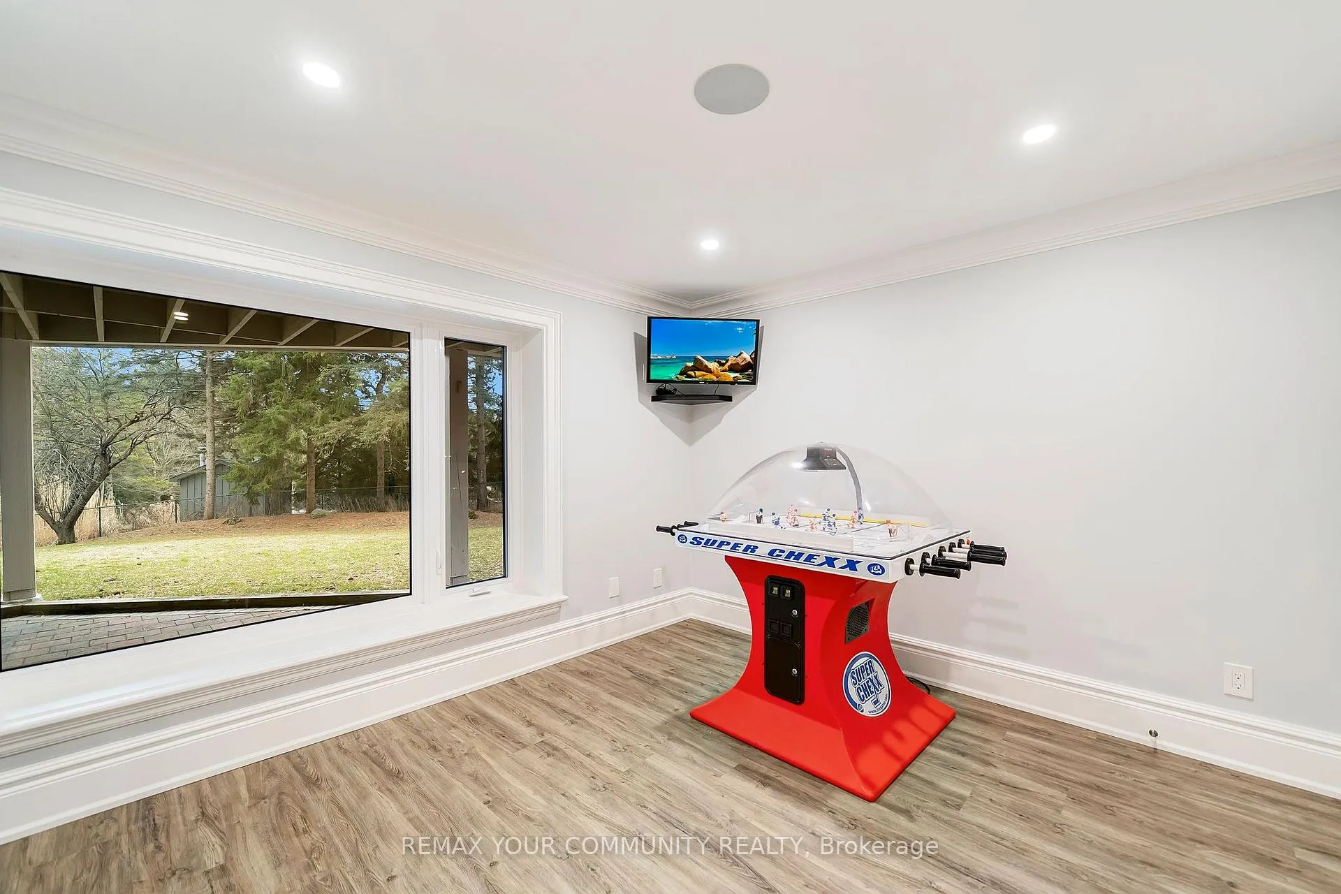 Photo 45 of 508 King Street E, Caledon, Bolton North — HOMEH