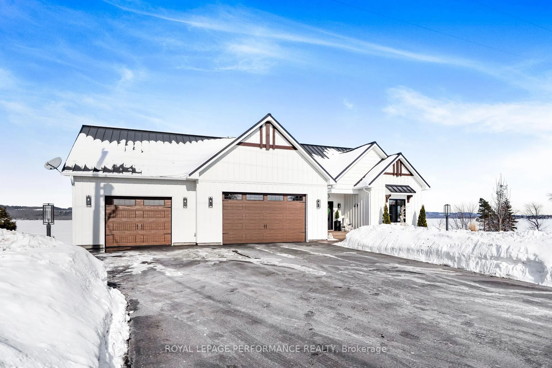 Front of 1780 Bay Road