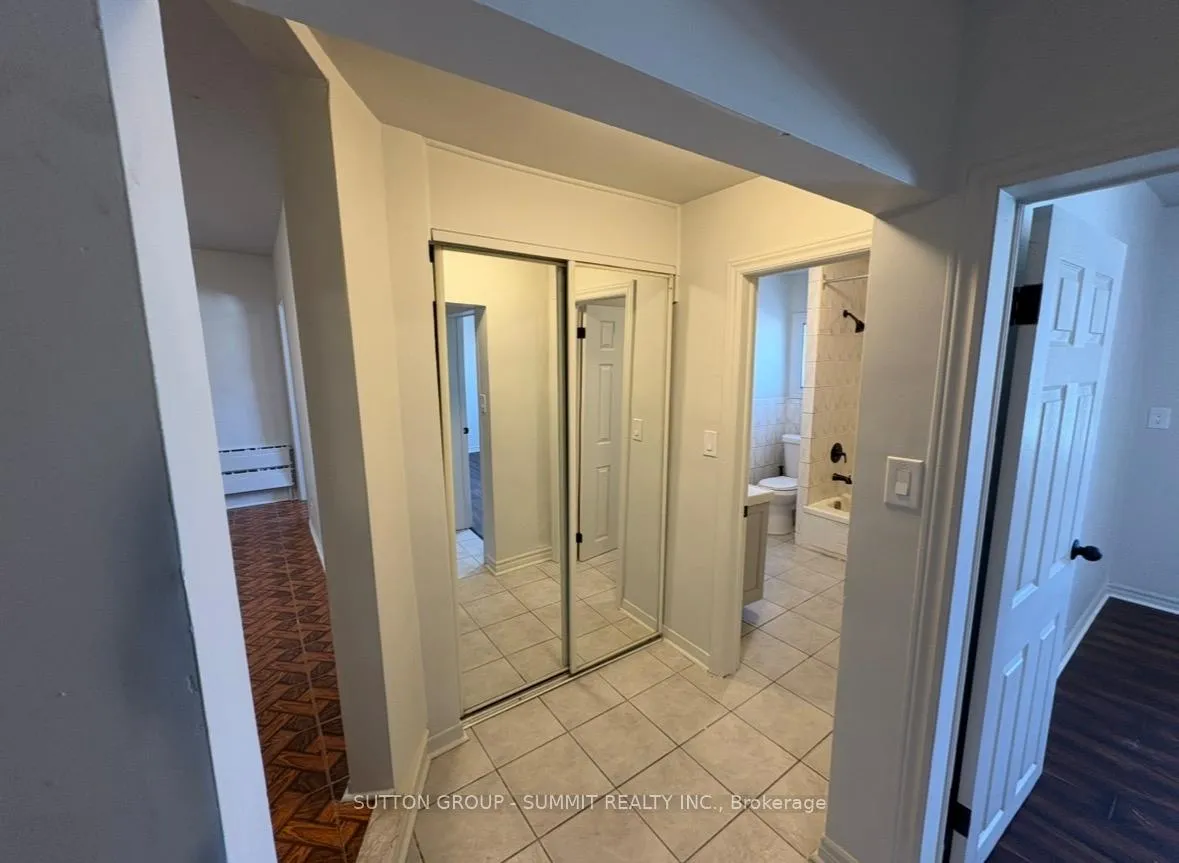 Photo 5 of Unit 2, 2005 Dufferin Street, Toronto, Oakwood Village — HOMEH