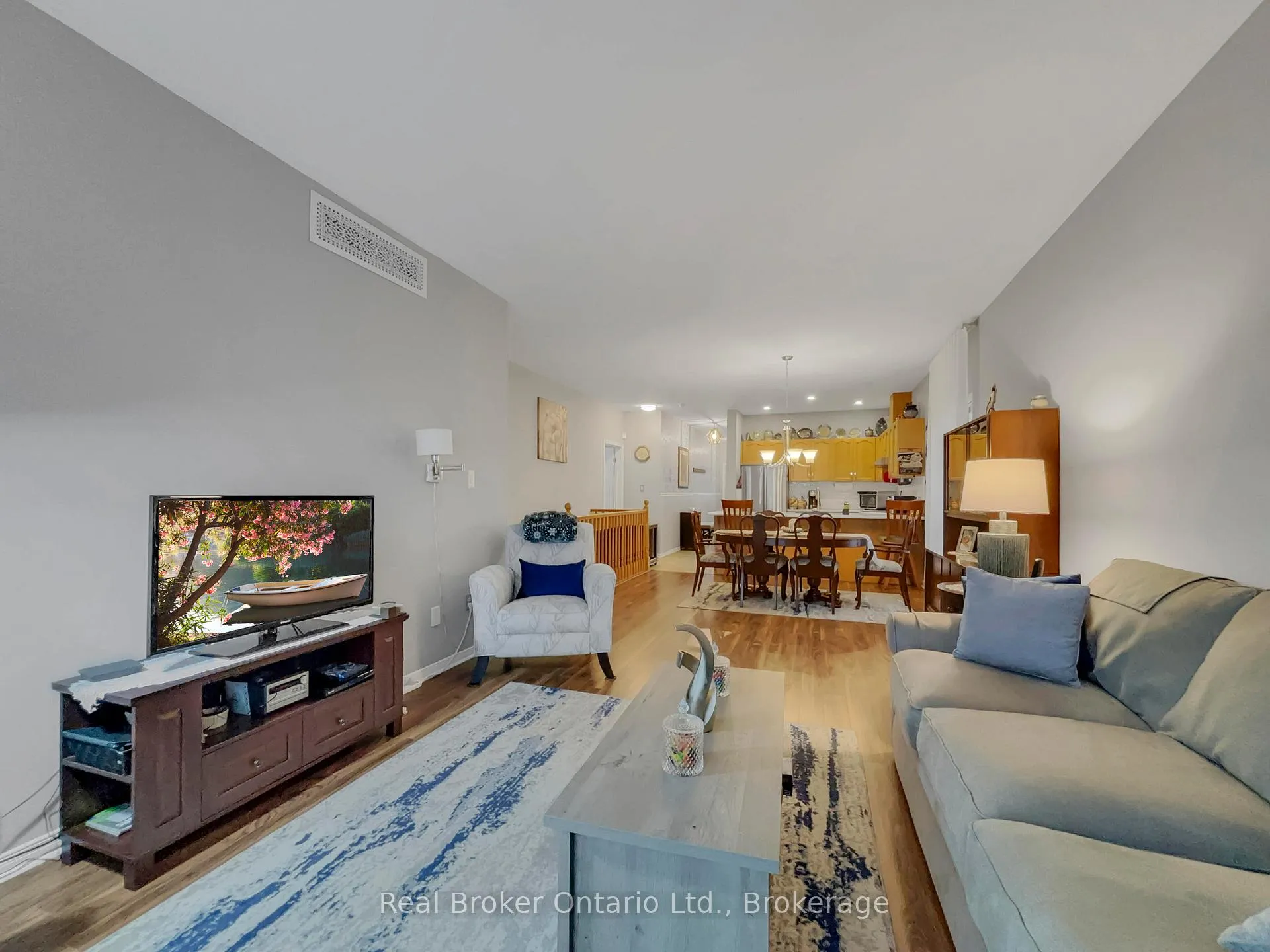 Photo 16 of Unit 15, 566 Southridge Drive, Hamilton, Mountview — HOMEH