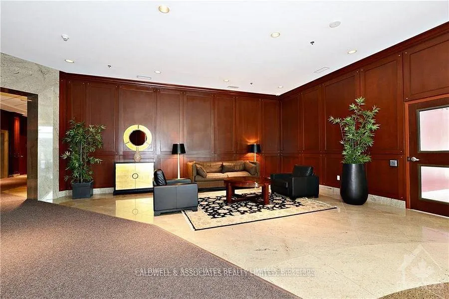Photo 2 of Unit 1012, 234 Rideau Street, Ottawa, Sandy Hill — HOMEH