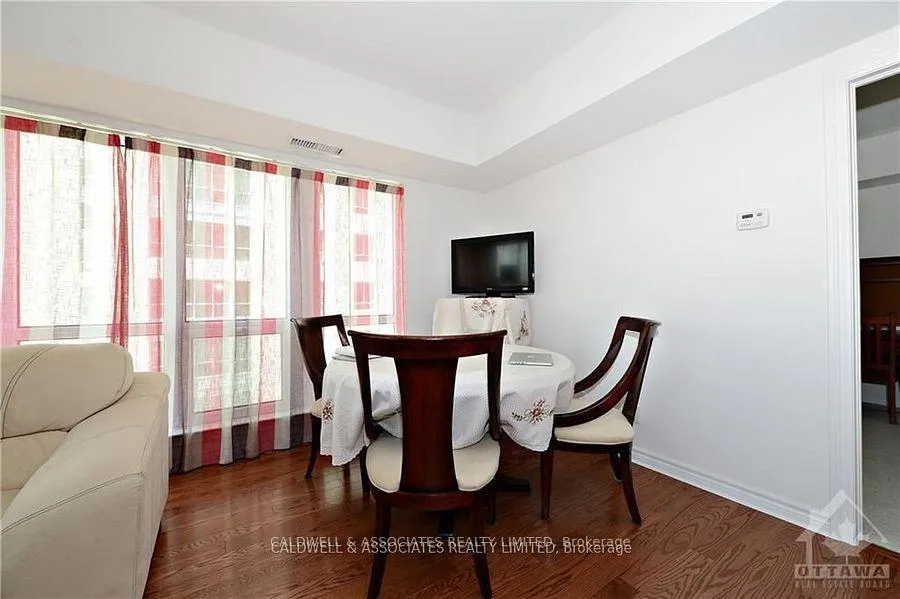 Photo 6 of Unit 1012, 234 Rideau Street, Ottawa, Sandy Hill — HOMEH