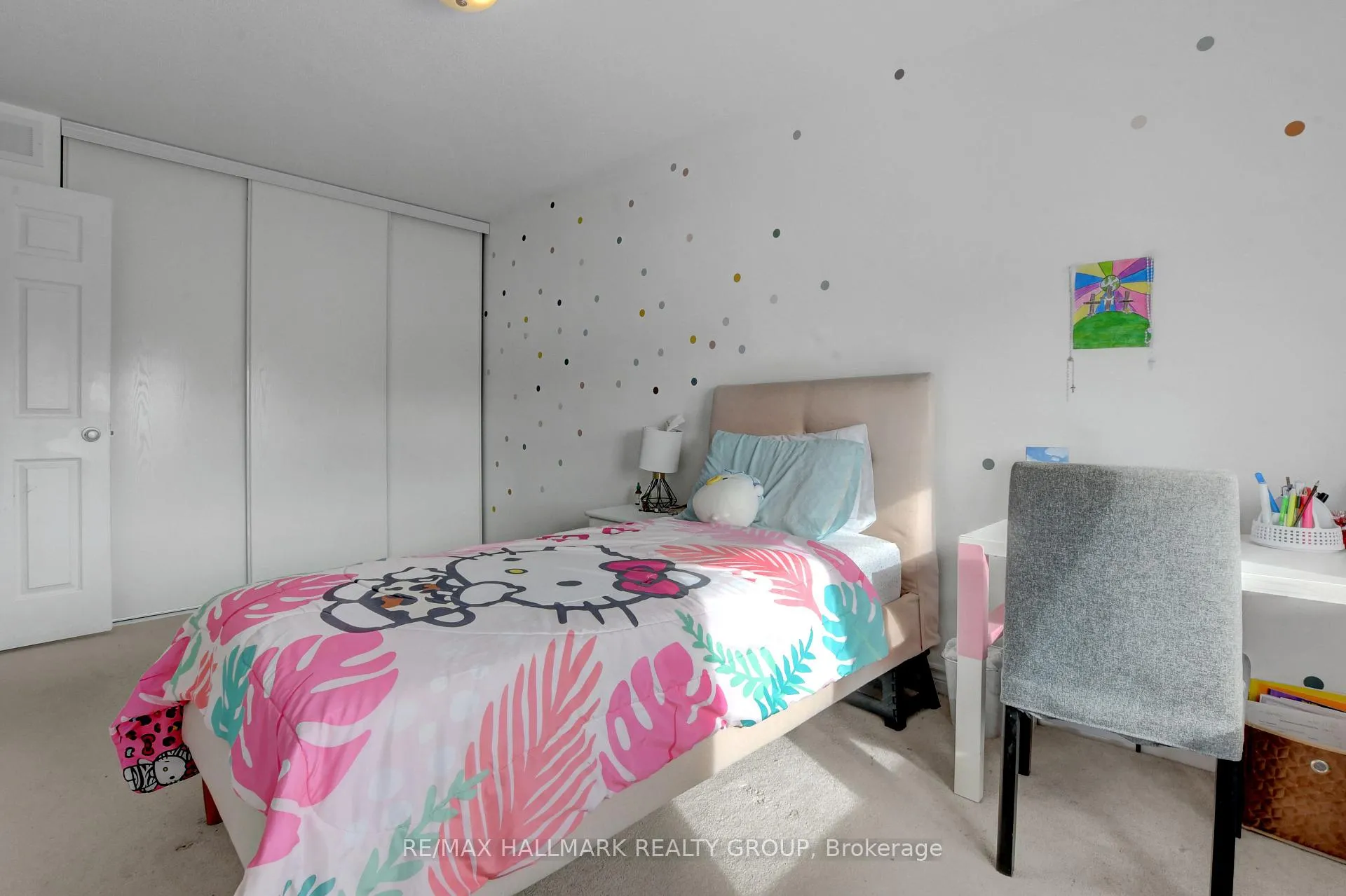 Photo 19 of 816 Ashenvale Way, Ottawa, Avalon East — HOMEH