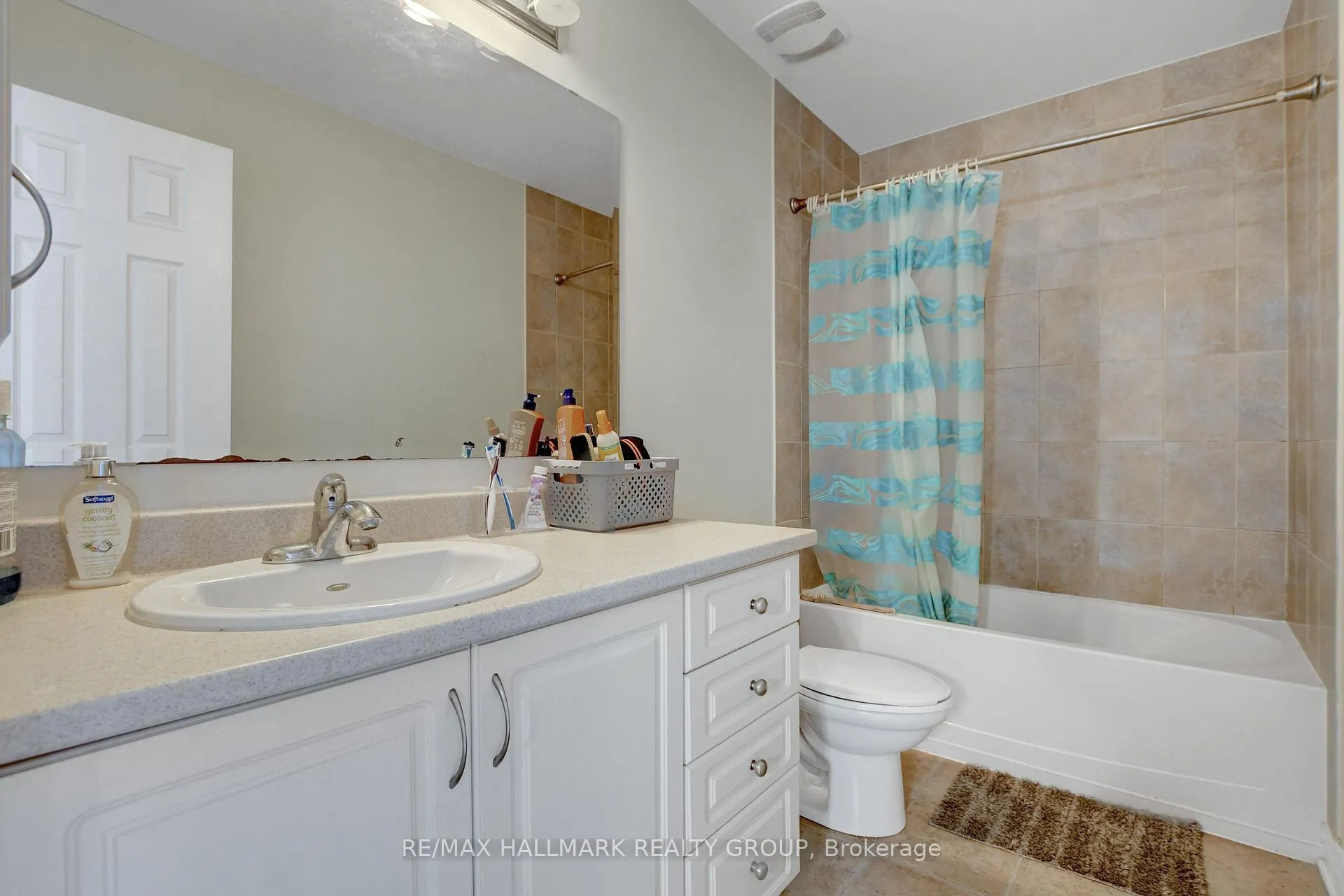 Photo 22 of 816 Ashenvale Way, Ottawa, Avalon East — HOMEH