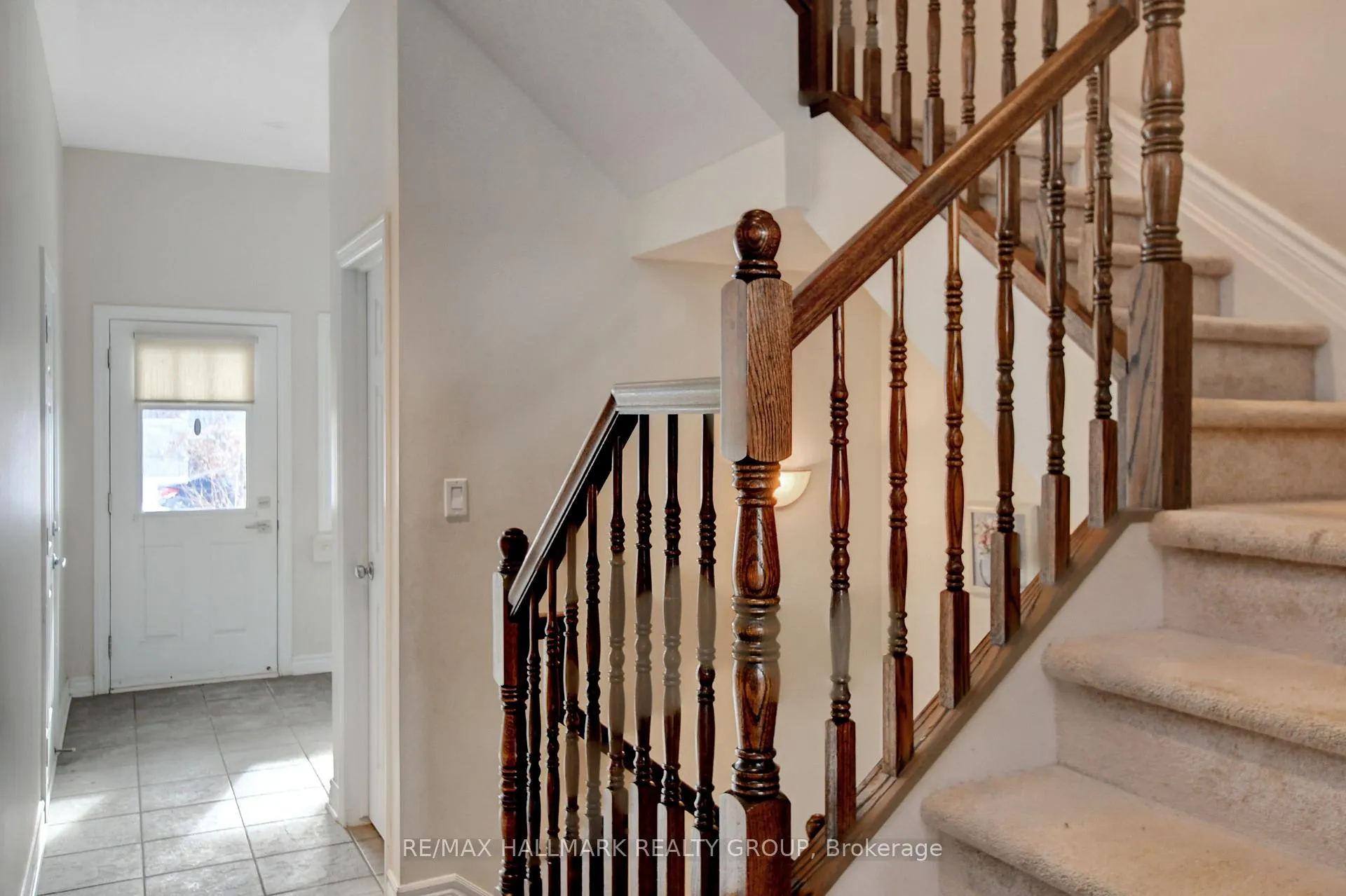 Photo 24 of 816 Ashenvale Way, Ottawa, Avalon East — HOMEH