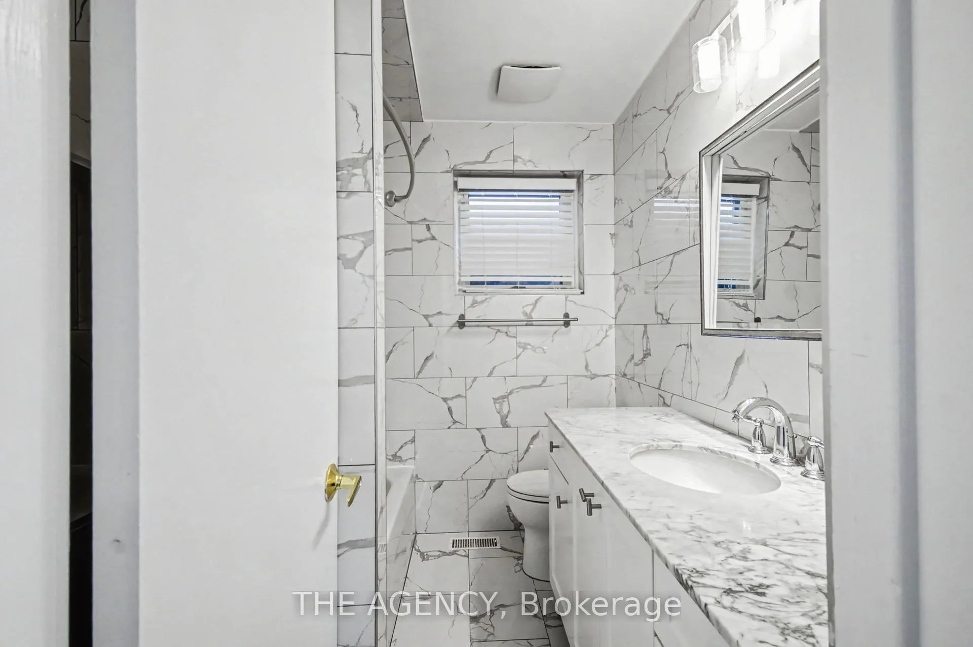 Photo 20 of 96 Meadowview Avenue, Markham, Grandview — HOMEH