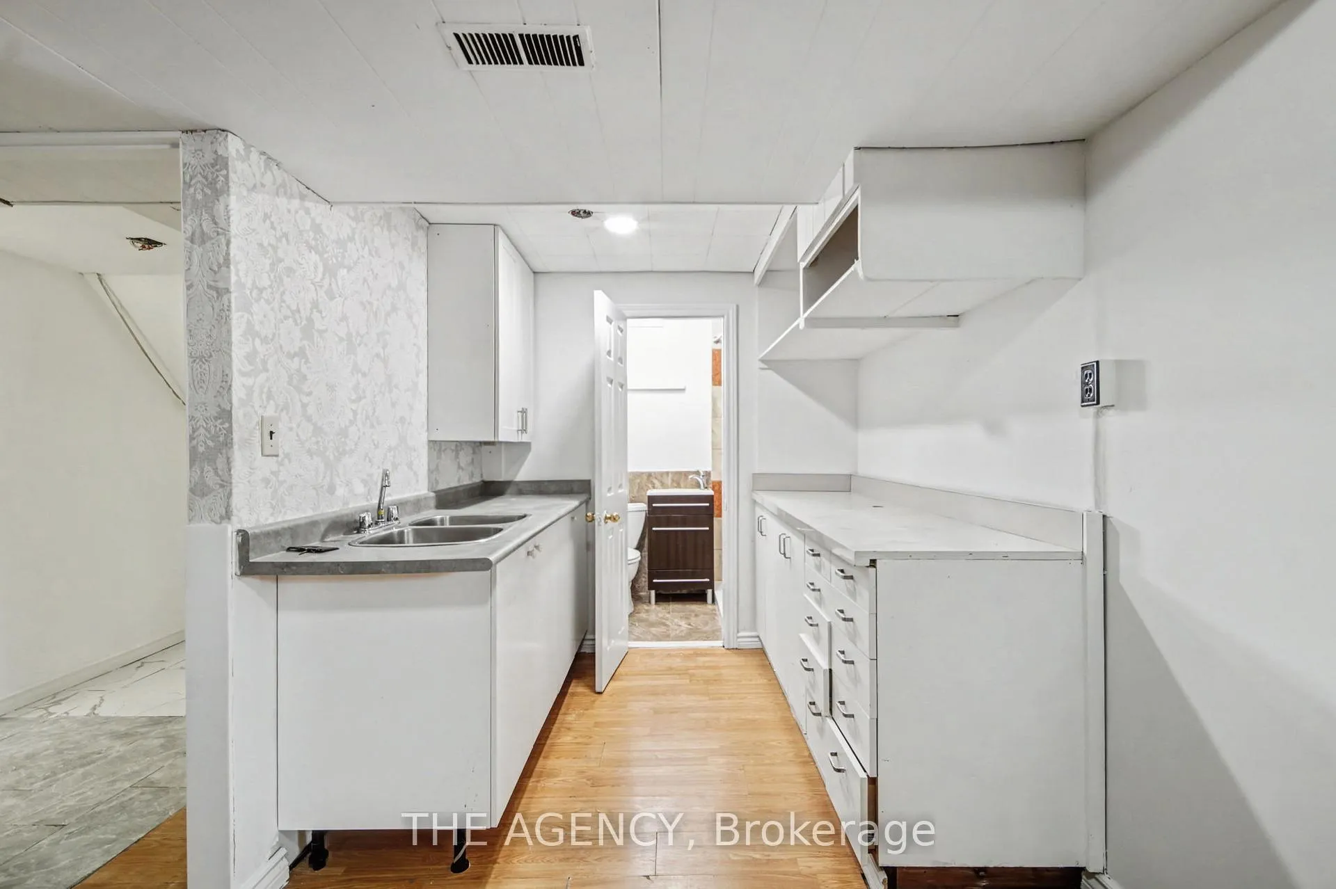 Photo 31 of 96 Meadowview Avenue, Markham, Grandview — HOMEH