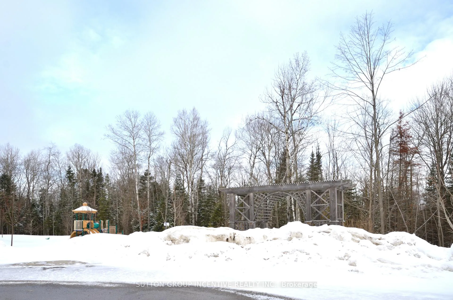 Photo 20 of Unit 208, 5 Greenwich Street, Barrie, Ardagh — HOMEH