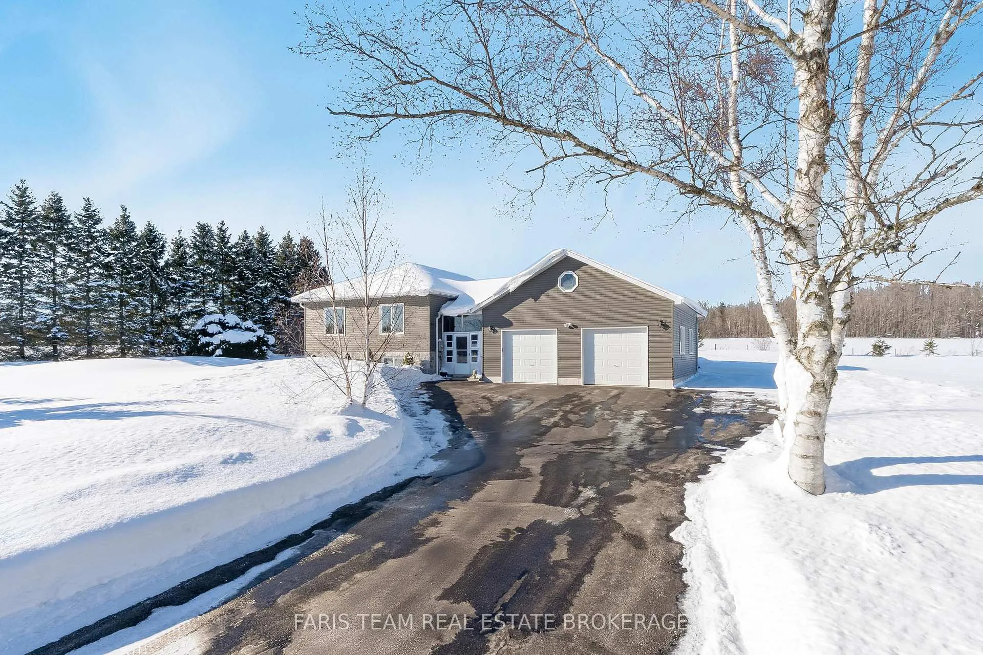 Photo 2 of 360 Concession Road 6 E, Tiny, Rural Tiny — HOMEH