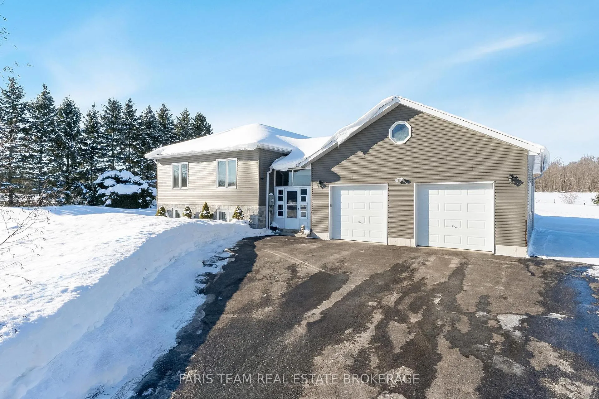 Photo 3 of 360 Concession Road 6 E, Tiny, Rural Tiny — HOMEH