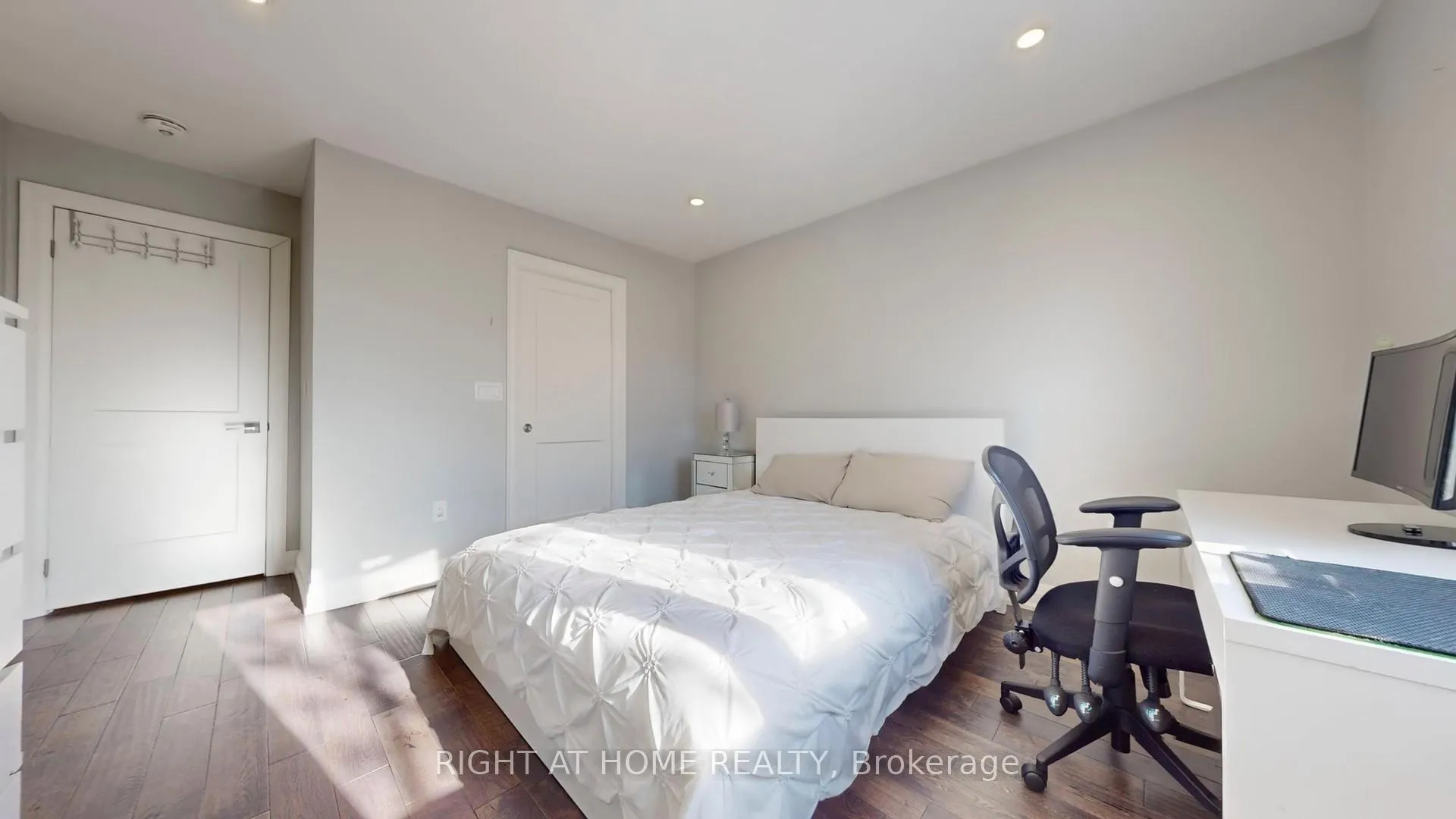 Photo 29 of 7 Forest Path Court N, Etobicoke, Thistletown-Beaumonde Heights — HOMEH