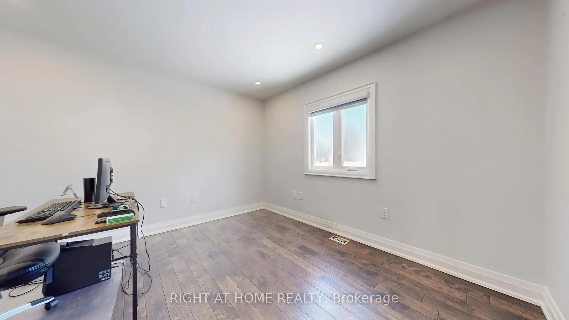 Photo 30 of 7 Forest Path Court N, Etobicoke, Thistletown-Beaumonde Heights — HOMEH