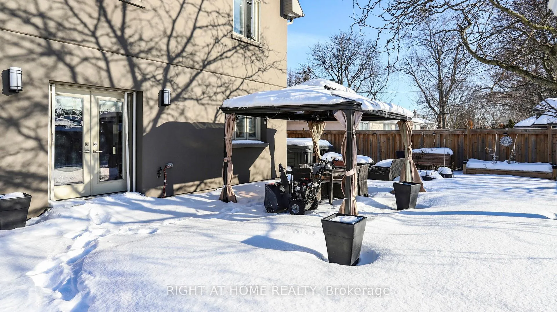 Photo 48 of 7 Forest Path Court N, Etobicoke, Thistletown-Beaumonde Heights — HOMEH