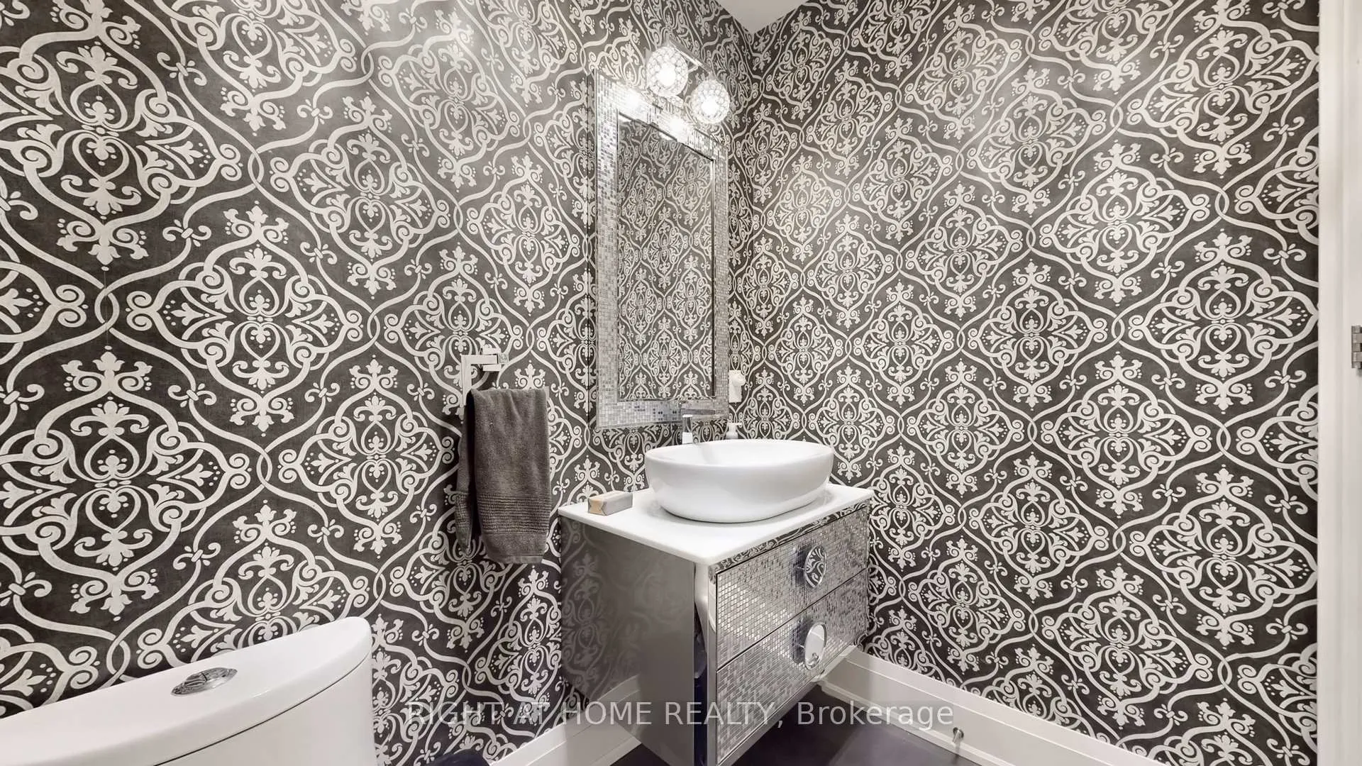 Photo 50 of 7 Forest Path Court N, Etobicoke, Thistletown-Beaumonde Heights — HOMEH