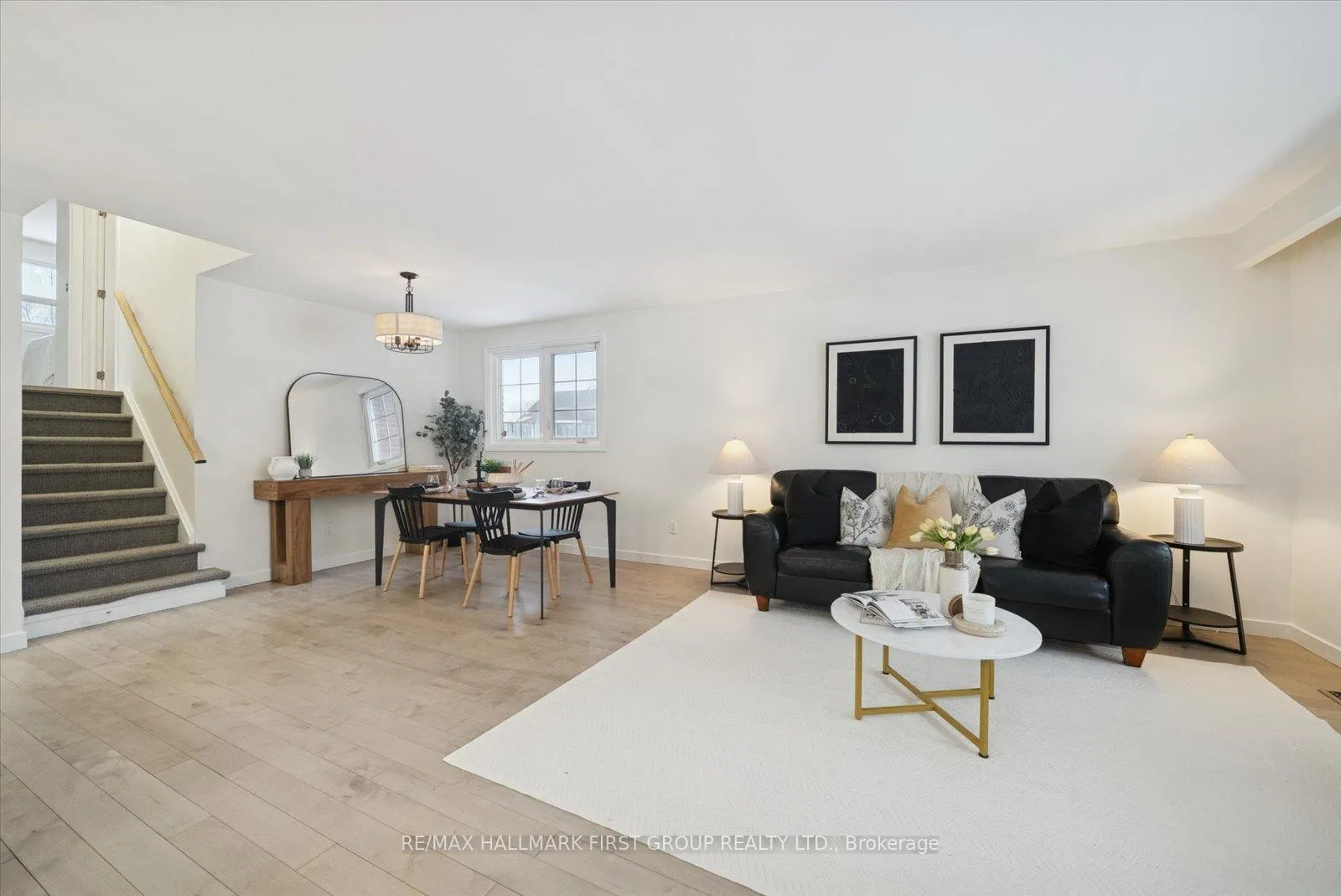 Photo 5 of 16 Follett Court, Ajax, South East — HOMEH