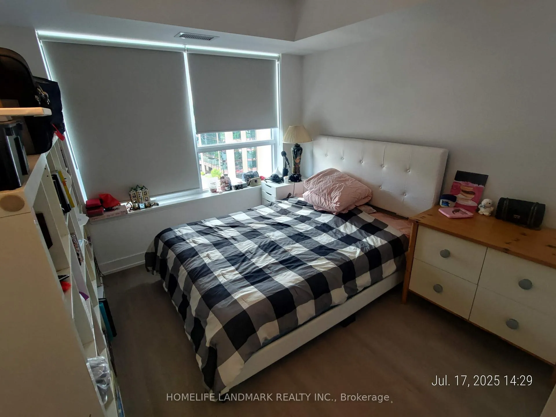 Photo 5 of Unit 917, 9 Clegg Road, Markham, Unionville — HOMEH