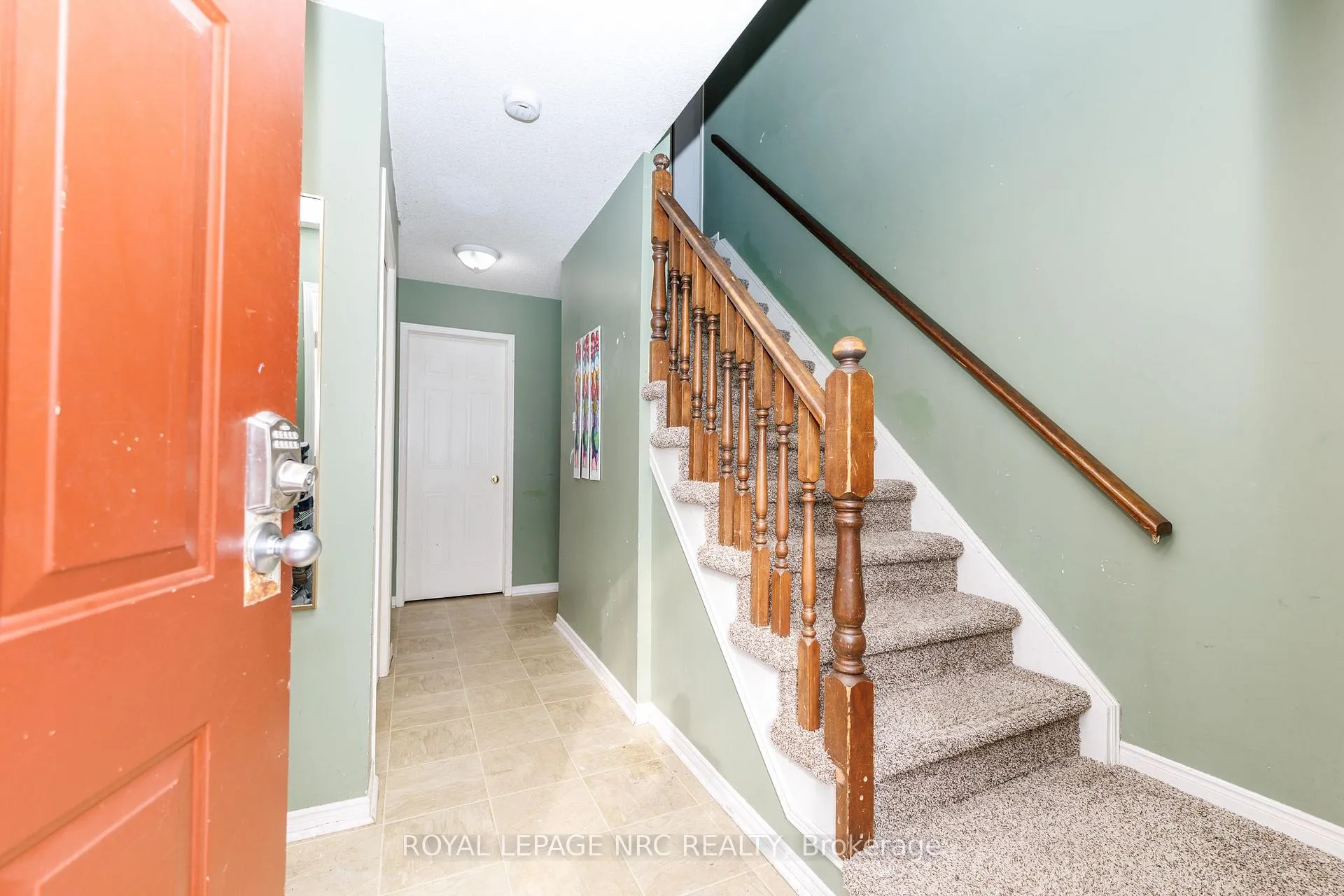 Photo 3 of 79 Summers Drive, Thorold, Confederation Heights — HOMEH